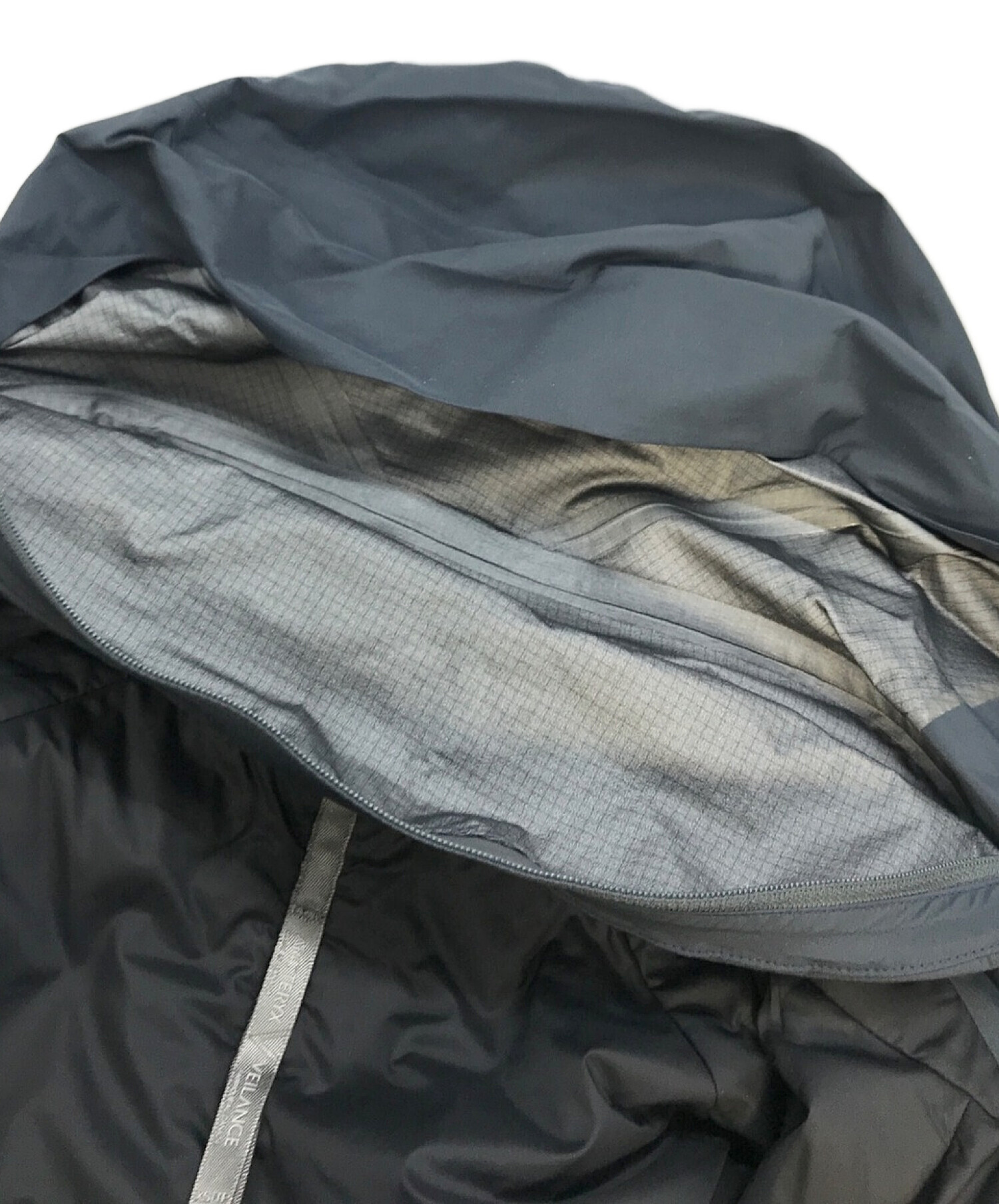 ARC'TERYX VEILANCE (アークテリクス ヴェイランス) Galvanic IS Coat ブラック サイズ:XS