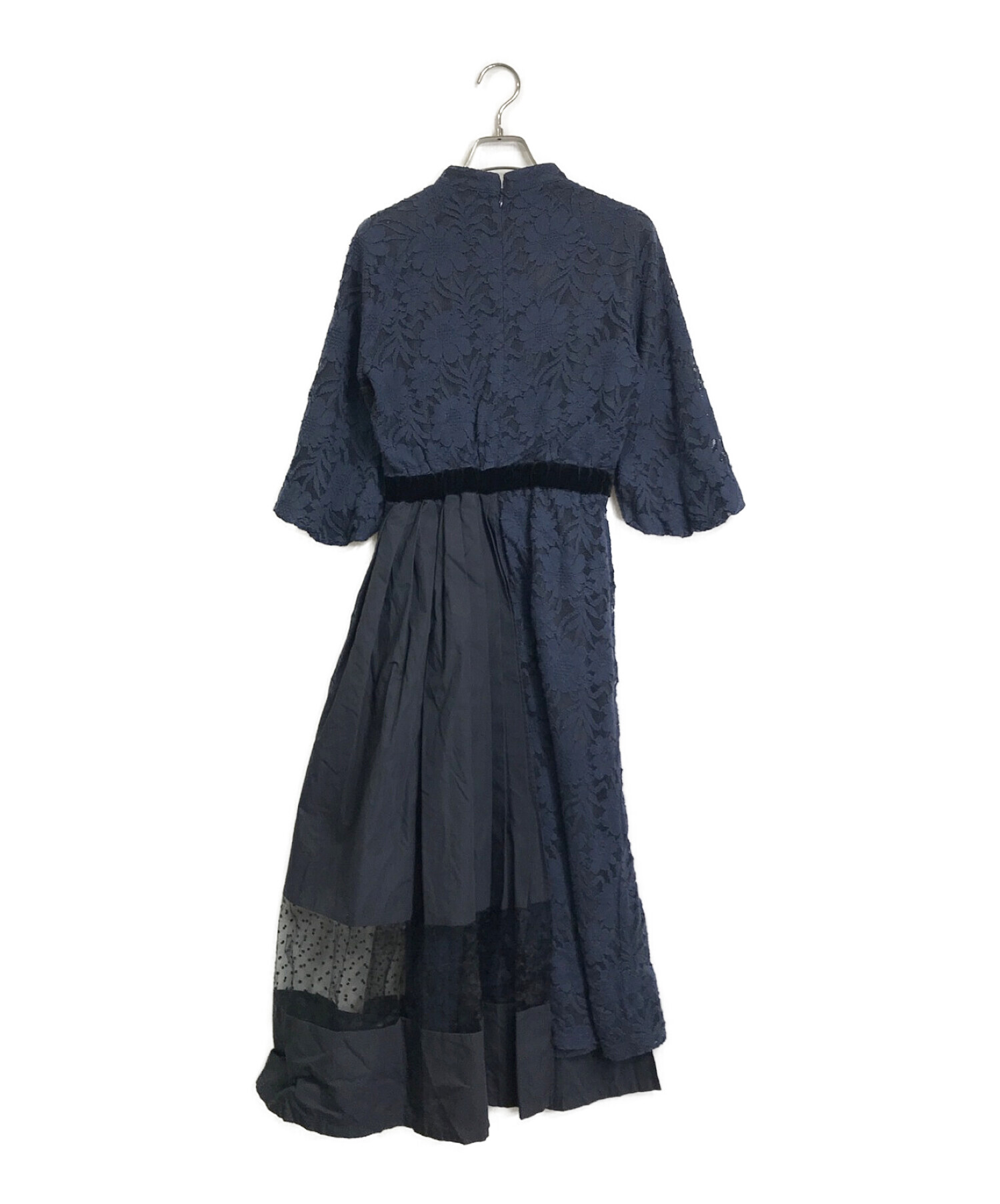 中古・古着通販】Ameri (アメリ) PLEATS DOCKING LACE DRESS ネイビー サイズ:S｜ブランド・古着通販  トレファク公式【TREFAC FASHION】スマホサイト