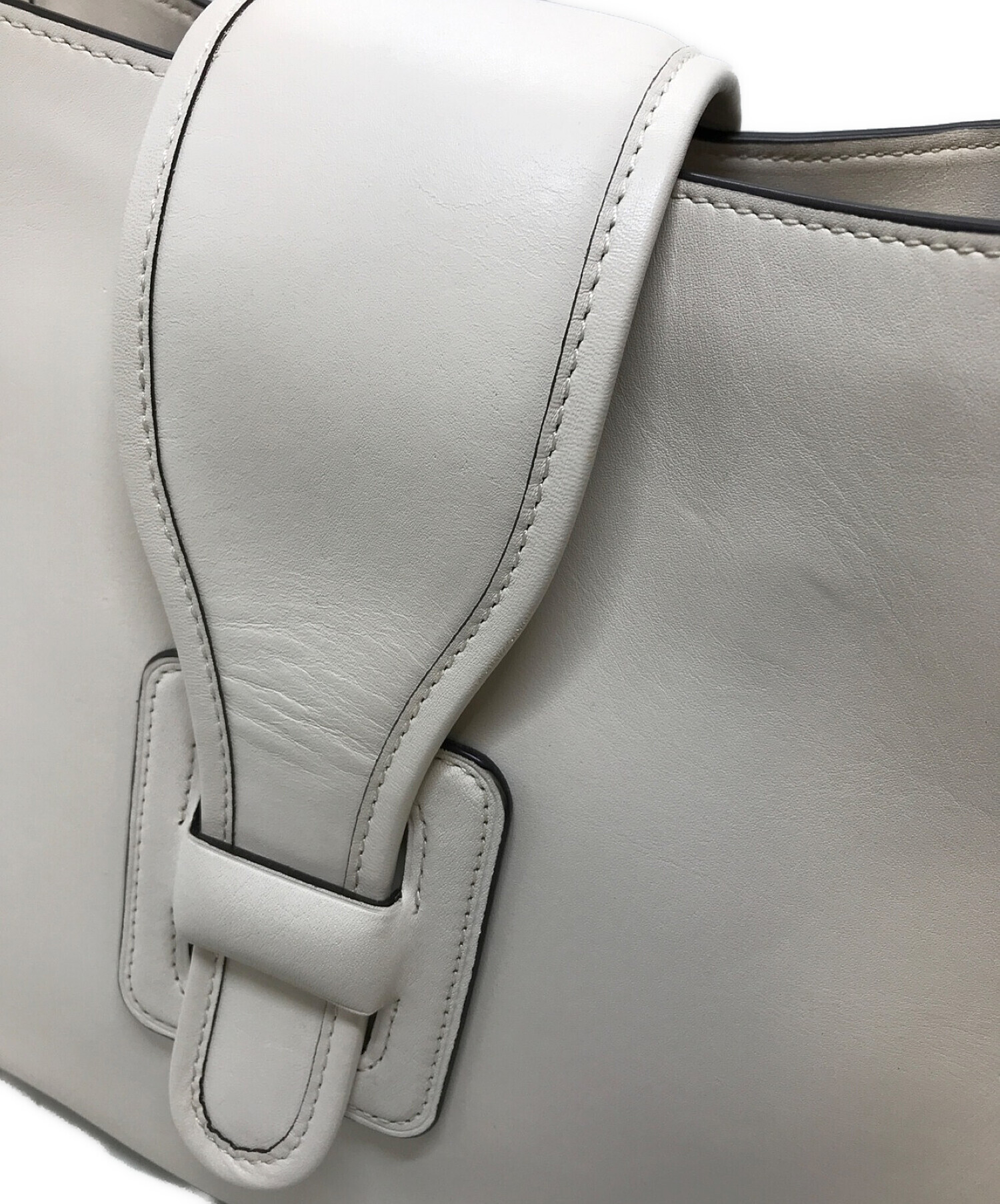 中古・古着通販】COACH (コーチ) ワンショルダーバッグ アイボリー