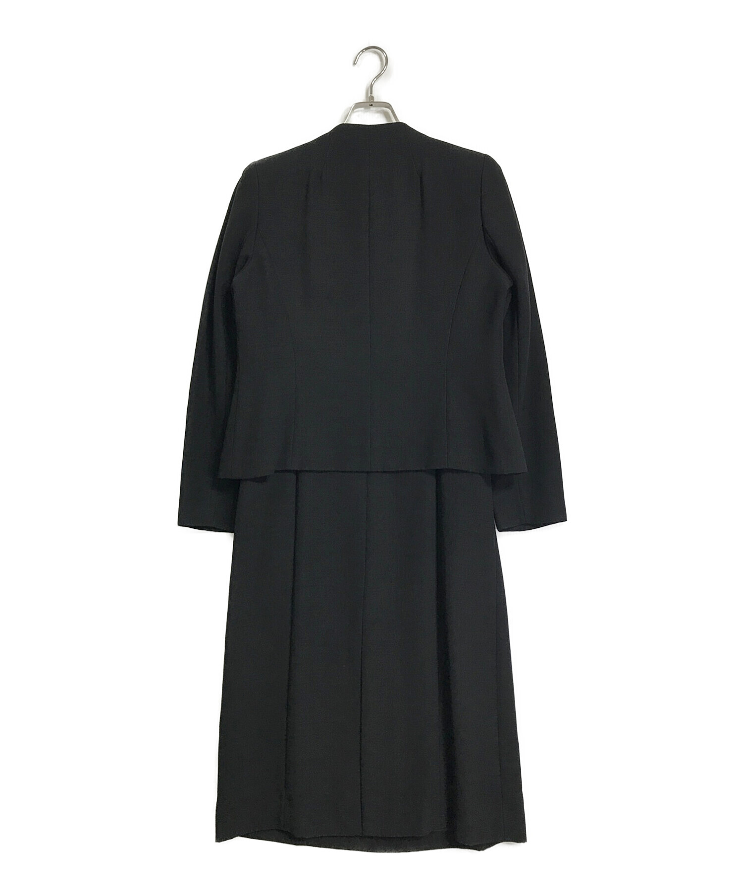 冠婚葬祭美品‼️ YUKI TORIIの黒ワンピース\u0026ジャケット