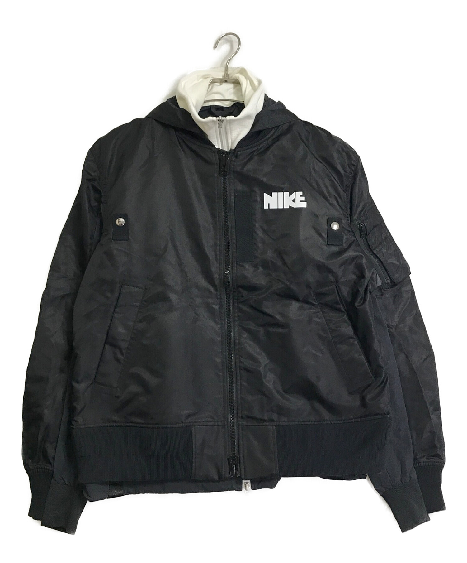NIKE (ナイキ) sacai (サカイ) MA-1/レイヤードフードボンバージャケット ブラック×ホワイト サイズ:M
