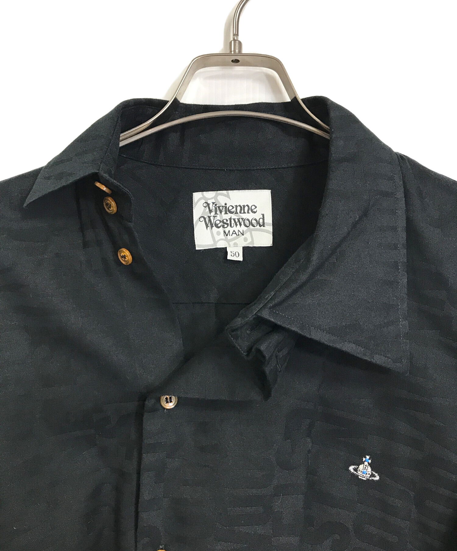 中古・古着通販】Vivienne Westwood man (ヴィヴィアン ウェストウッド マン) ロゴ総柄変形オーブ刺繍シャツ 長袖シャツ 変形シャツ  デザインシャツ ブラック サイズ:50｜ブランド・古着通販 トレファク公式【TREFAC FASHION】スマホサイト