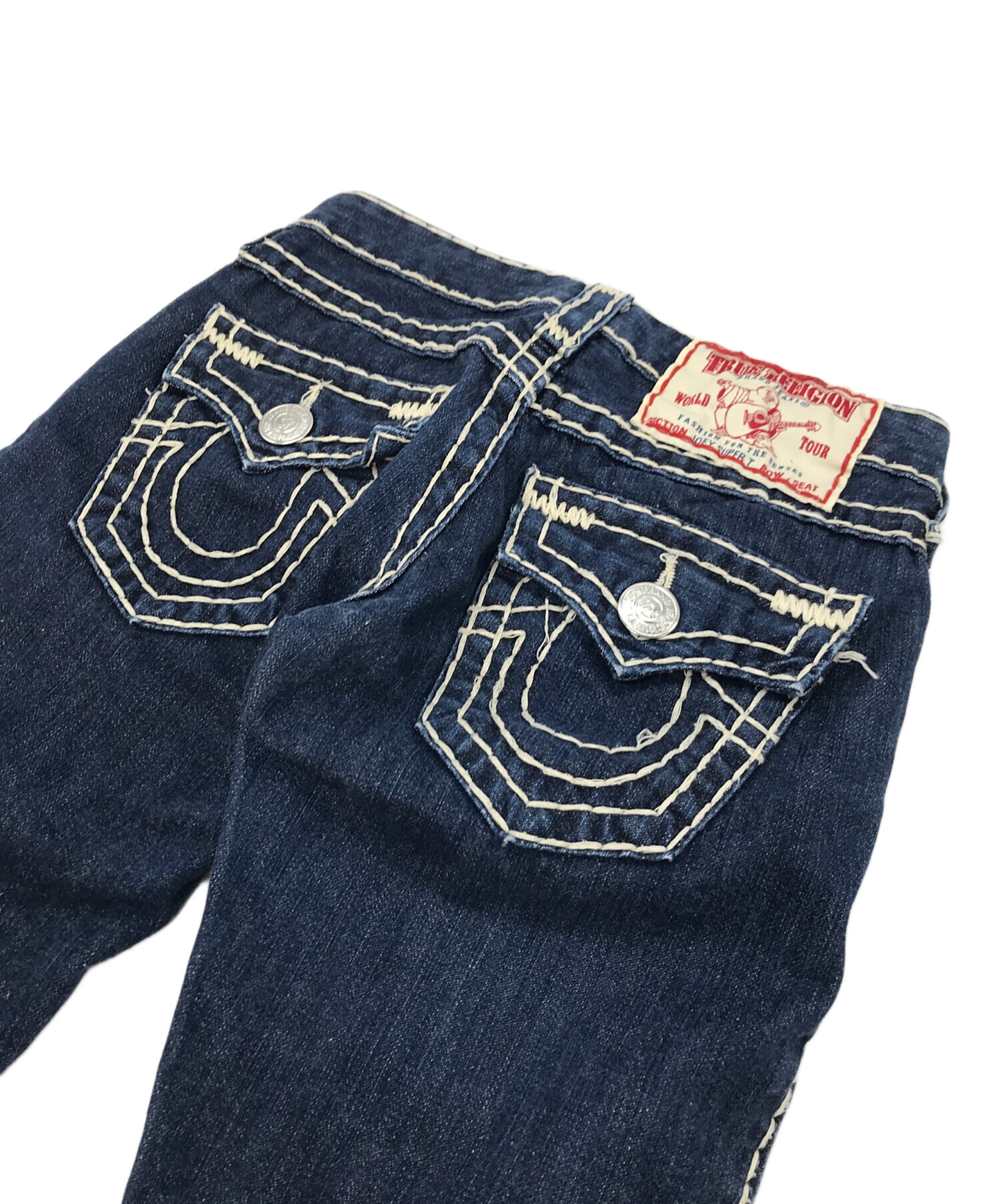 中古・古着通販】TRUE RELIGION (トゥルー レリジョン) ホワイトステッチフレアジーンズ フレアパンツ ローライズデニム Y2K JOEY  SUPER T インディゴ サイズ:23｜ブランド・古着通販 トレファク公式【TREFAC FASHION】スマホサイト