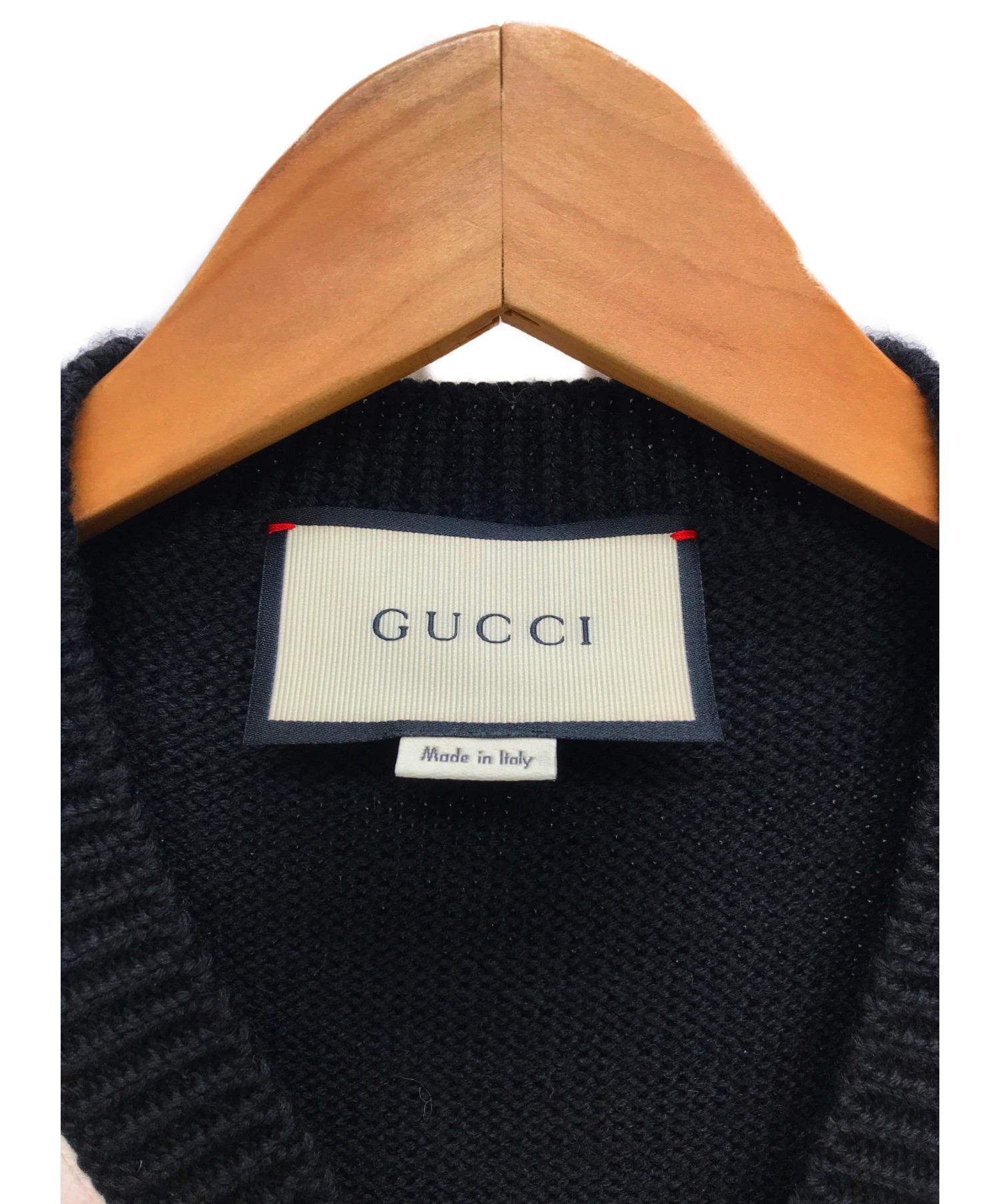 中古・古着通販】GUCCI (グッチ) ビーアップリケVネックセーター