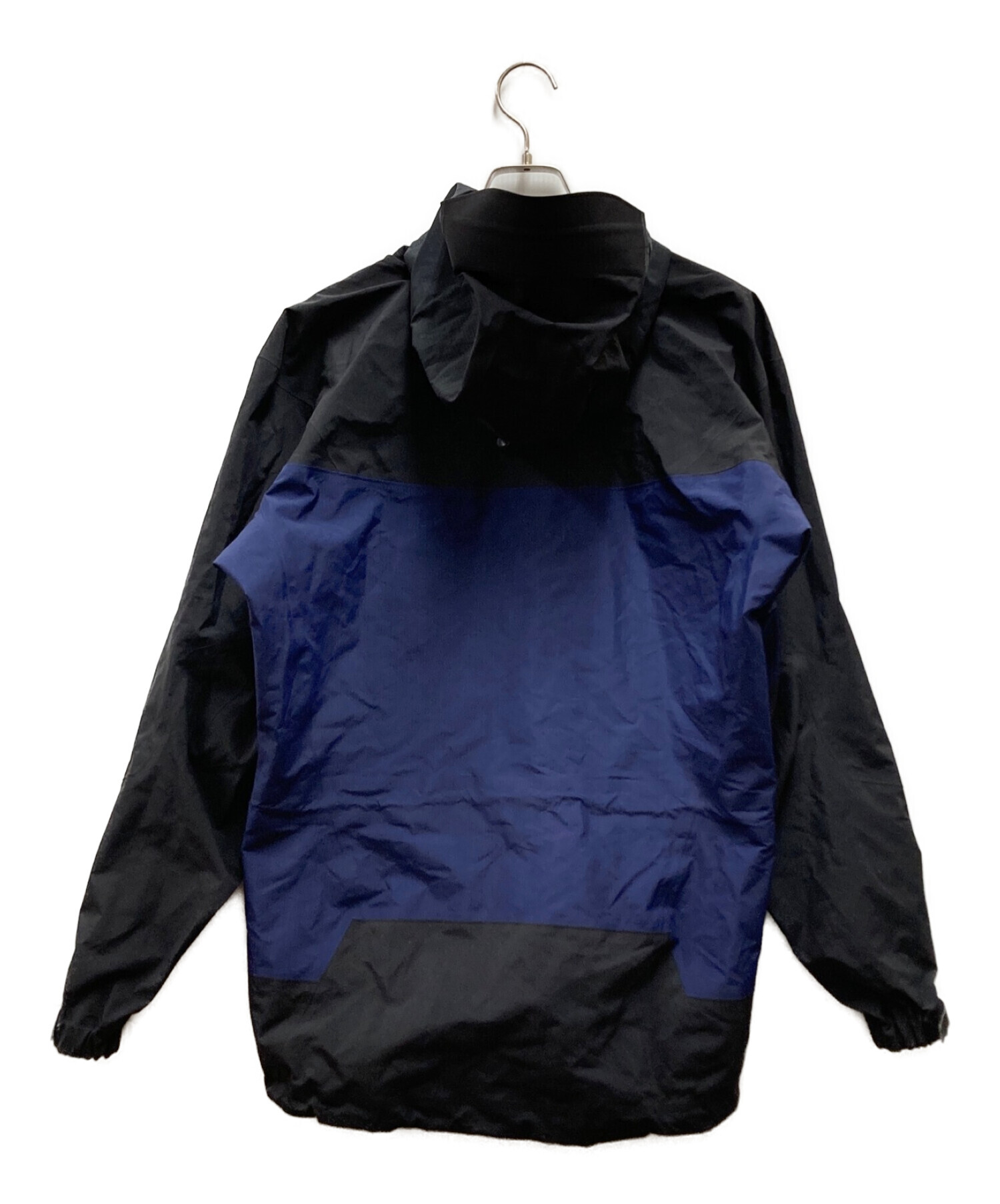 ARC'TERYX (アークテリクス) BEAMS (ビームス) Theta AR Jacket ブルー×ブラック サイズ:S