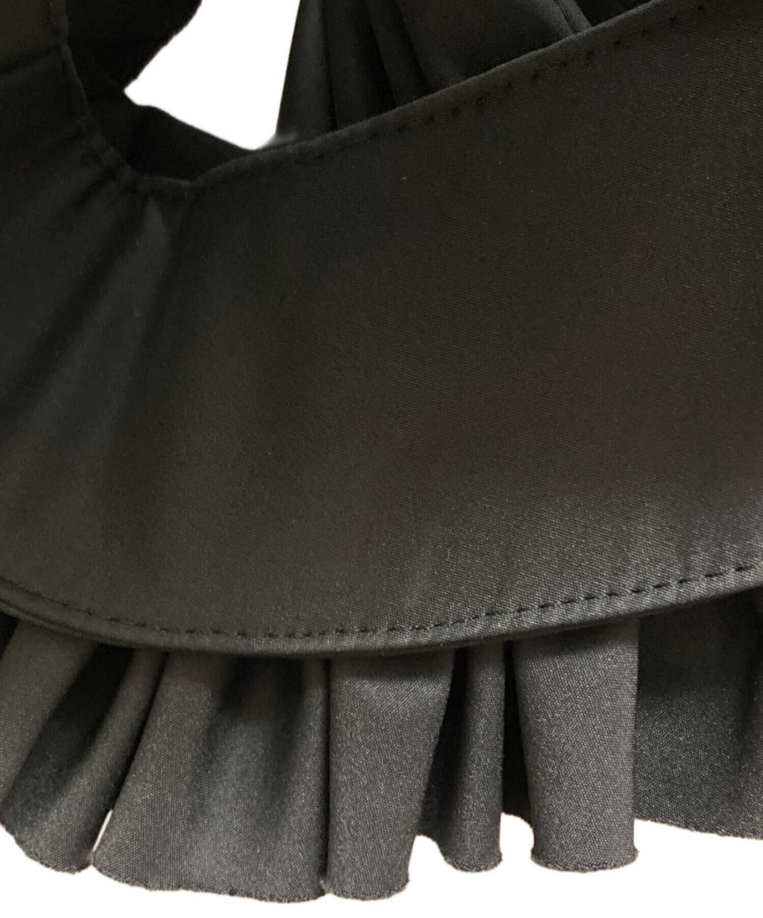 中古・古着通販】noir kei ninomiya (ノワール ケイ ニノミヤ) フリルハーネスベスト ブラック サイズ:S｜ブランド・古着通販  トレファク公式【TREFAC FASHION】スマホサイト