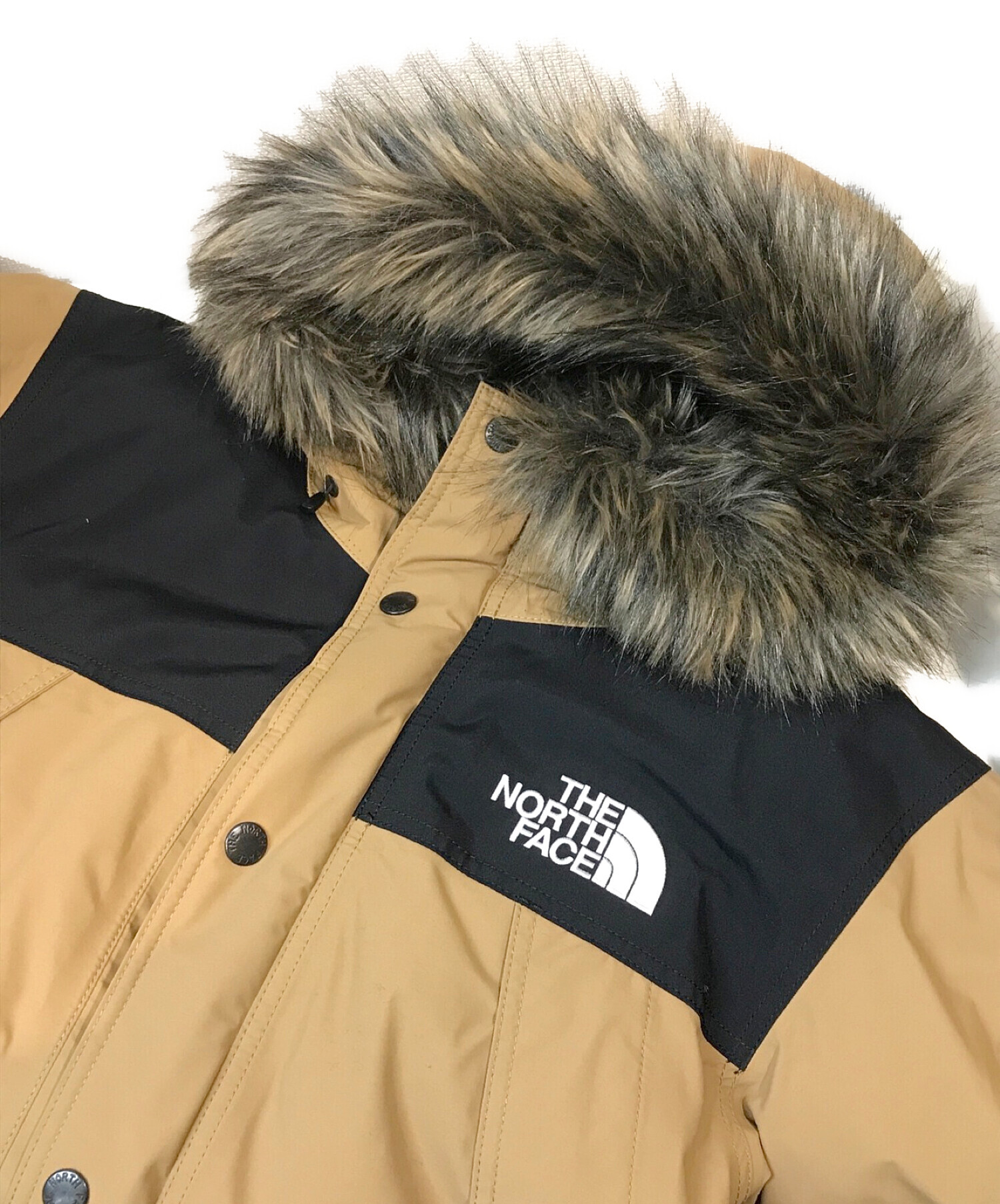 THE NORTH FACE (ザ ノース フェイス) マウンテンダウンコート ユーティリティブラウン サイズ:M