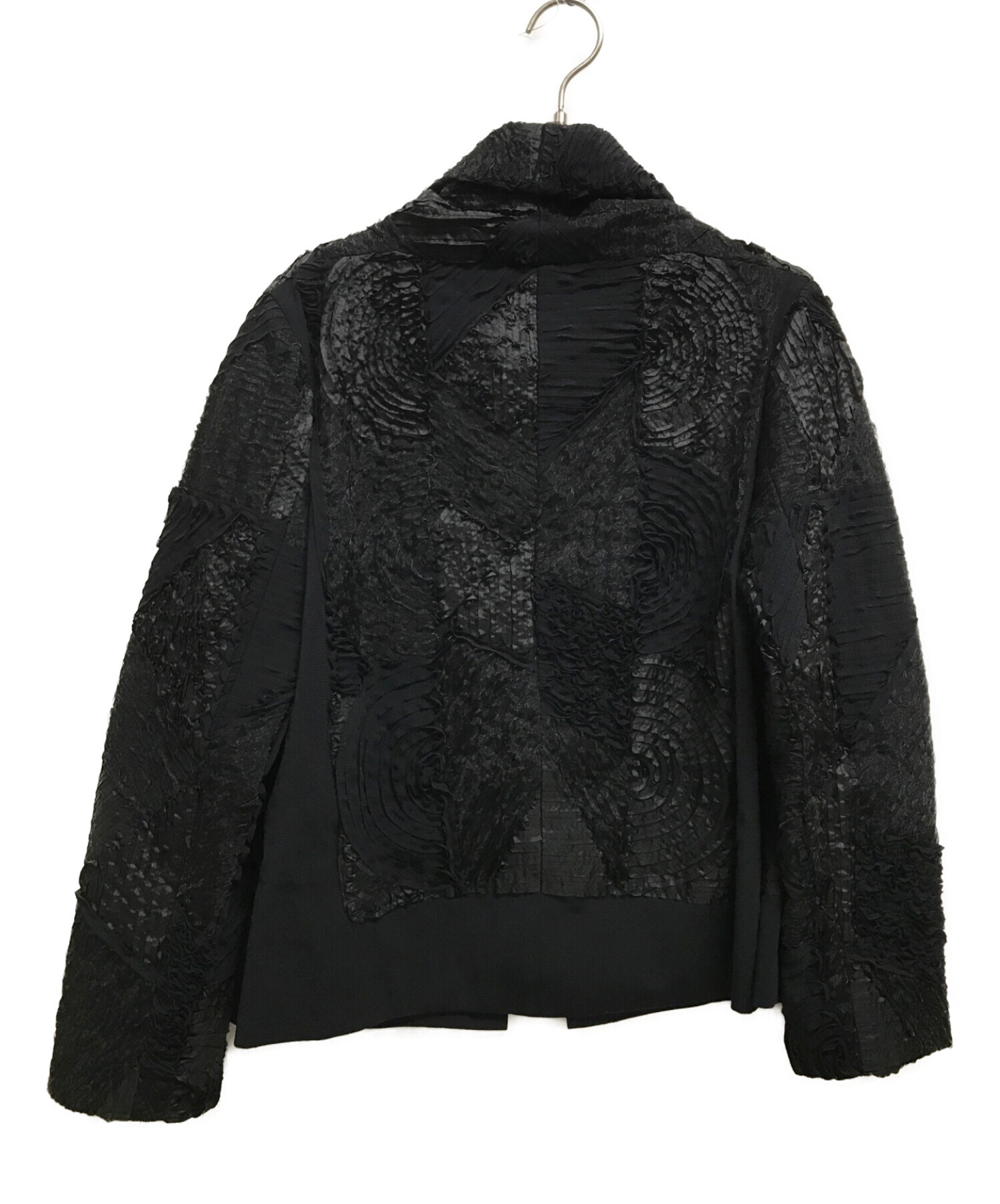 HaaT ISSEY MIYAKE (ハート イッセイ ミヤケ) パターン切替デザインジャケット ブラック サイズ:2