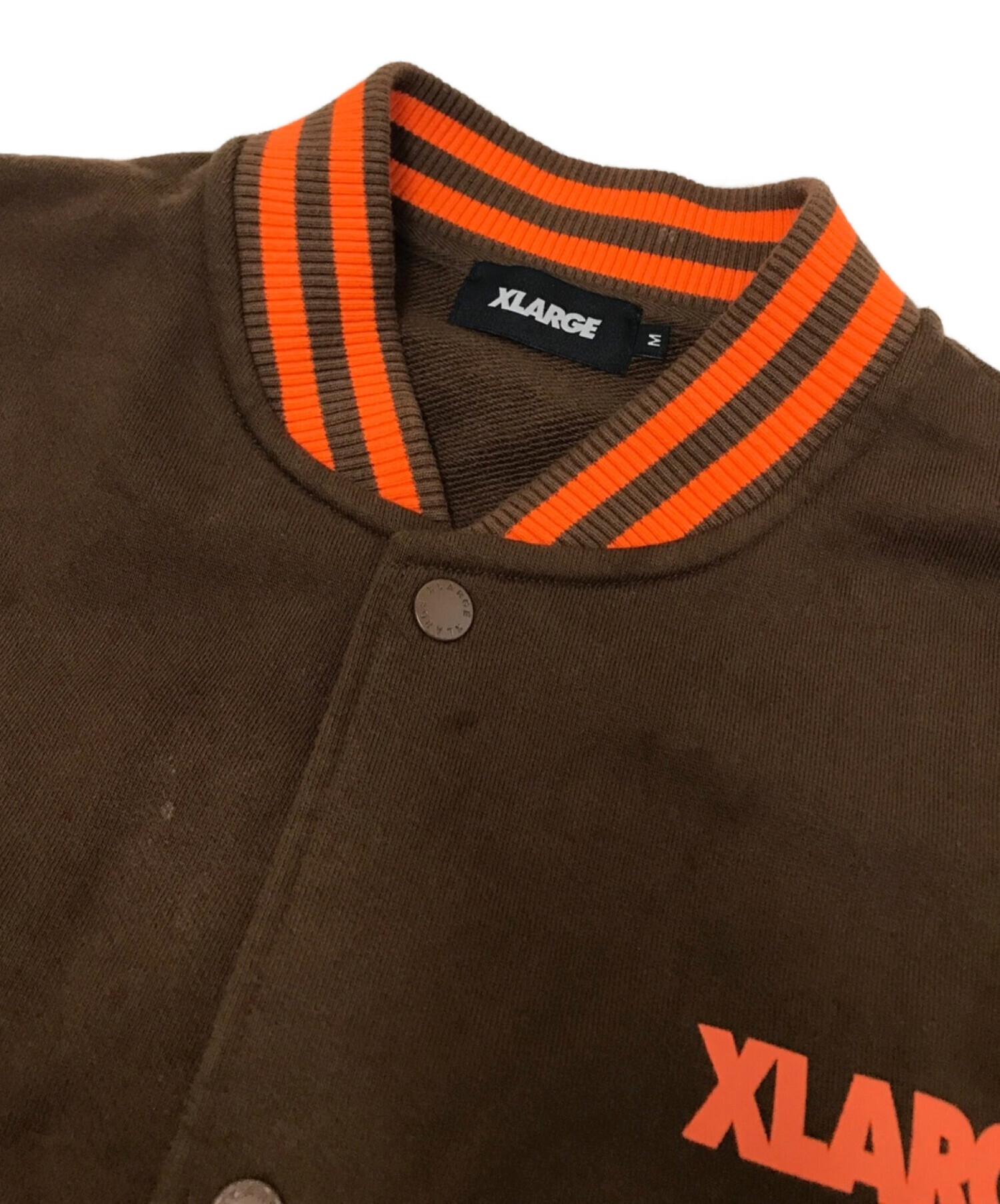 中古・古着通販】X-LARGE (エクストララージ) SWEAT VARSITY JACKET ブラウン サイズ:M｜ブランド・古着通販  トレファク公式【TREFAC FASHION】スマホサイト