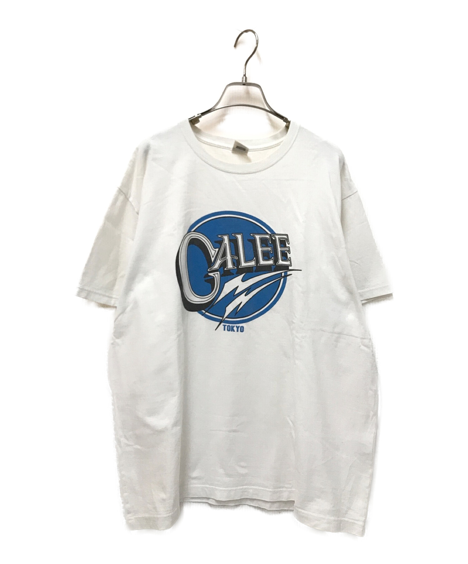 中古・古着通販】CALEE (キャリー) Calee logo Tシャツ ホワイト