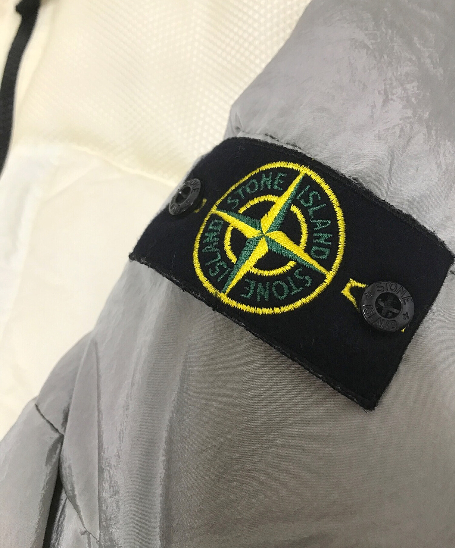 STONE ISLAND (ストーンアイランド) MODIFIED PANAMA 6/3 HT NYLON MIX FABRICS DOWN-TC  ホワイト×グレー サイズ:L