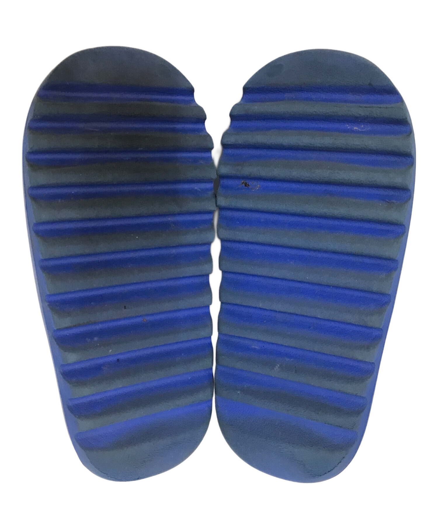 中古・古着通販】adidas (アディダス) YEEZY SLIDE Azure サイズ:27.5ｃｍ｜ブランド・古着通販  トレファク公式【TREFAC FASHION】スマホサイト