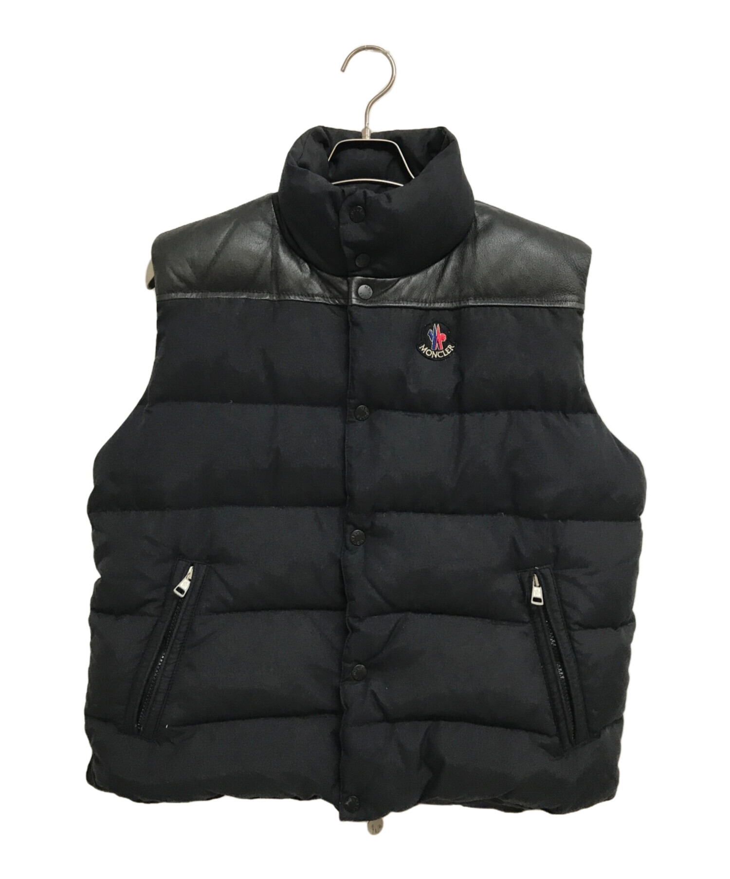 中古・古着通販】MONCLER (モンクレール) eYe COMME des GARCONS JUNYAWATANABE MAN (アイ コム デ  ギャルソン ジュンヤ ワタナベ マン) ヨーク切替ダウンベスト ブラック サイズ:M｜ブランド・古着通販 トレファク公式【TREFAC  FASHION】スマホサイト