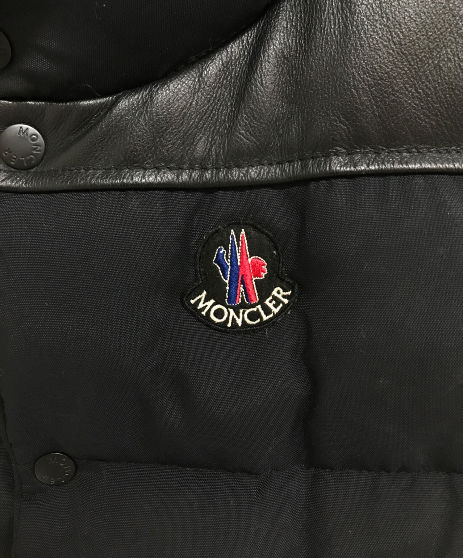 中古・古着通販】MONCLER (モンクレール) eYe COMME des GARCONS JUNYAWATANABE MAN (アイ コム デ  ギャルソン ジュンヤ ワタナベ マン) ヨーク切替ダウンベスト ブラック サイズ:M｜ブランド・古着通販 トレファク公式【TREFAC  FASHION】スマホサイト