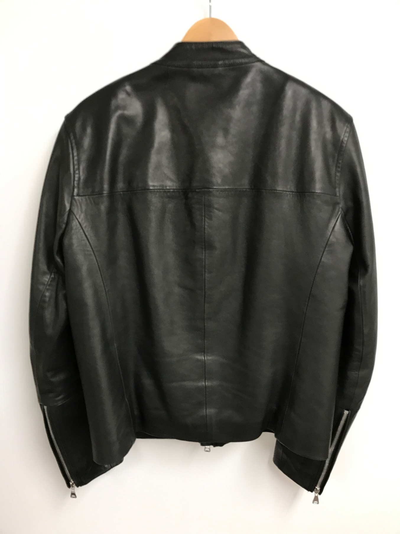 EMMETI (エンメティ) QUENTIN ラムスキン中綿レザーシングルライダースジャケット ブラック サイズ:50