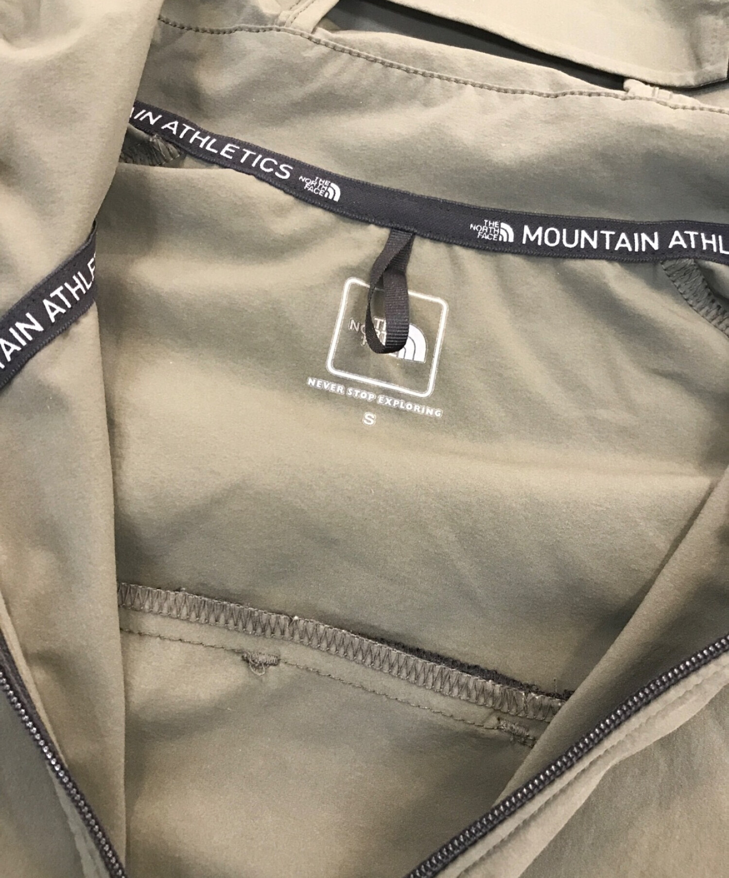 中古・古着通販】THE NORTH FACE (ザ ノース フェイス) URBAN ACTIVE ANORAK NPW21988 アーバン アクティブ  アノラック カーキ サイズ:S｜ブランド・古着通販 トレファク公式【TREFAC FASHION】スマホサイト