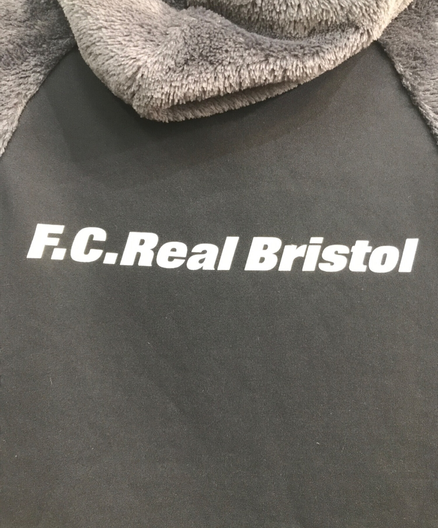 F.C.R.B. (エフシーアールビー) POLARTEC FLEECE HYBRID BLOUSON　FCRB-212050 グレー×ブラック  サイズ:M