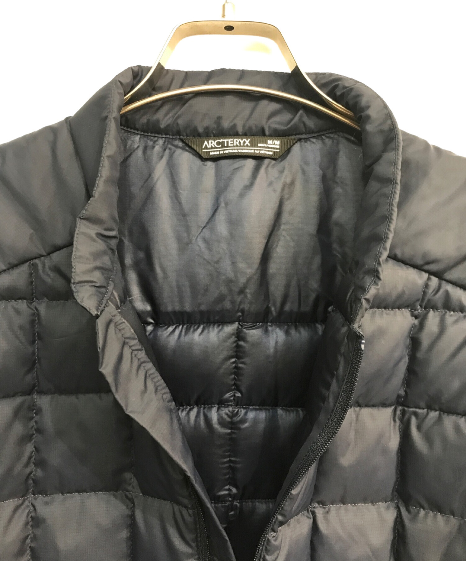 ARC'TERYX (アークテリクス) RICO ダウンジャケット　22951 ネイビー サイズ:M