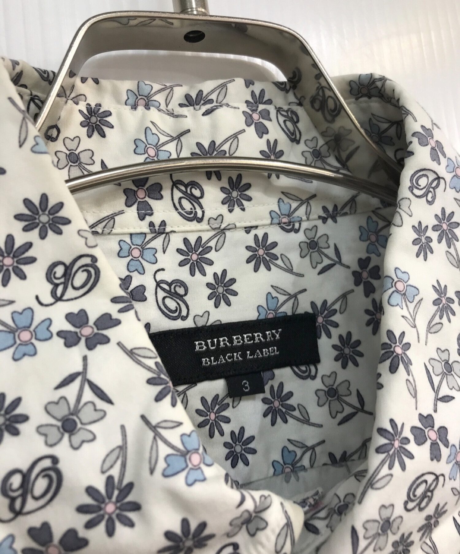 中古・古着通販】BURBERRY BLACK LABEL (バーバリーブラックレーベル) 花柄シャツ ホワイト サイズ:L｜ブランド・古着通販  トレファク公式【TREFAC FASHION】スマホサイト