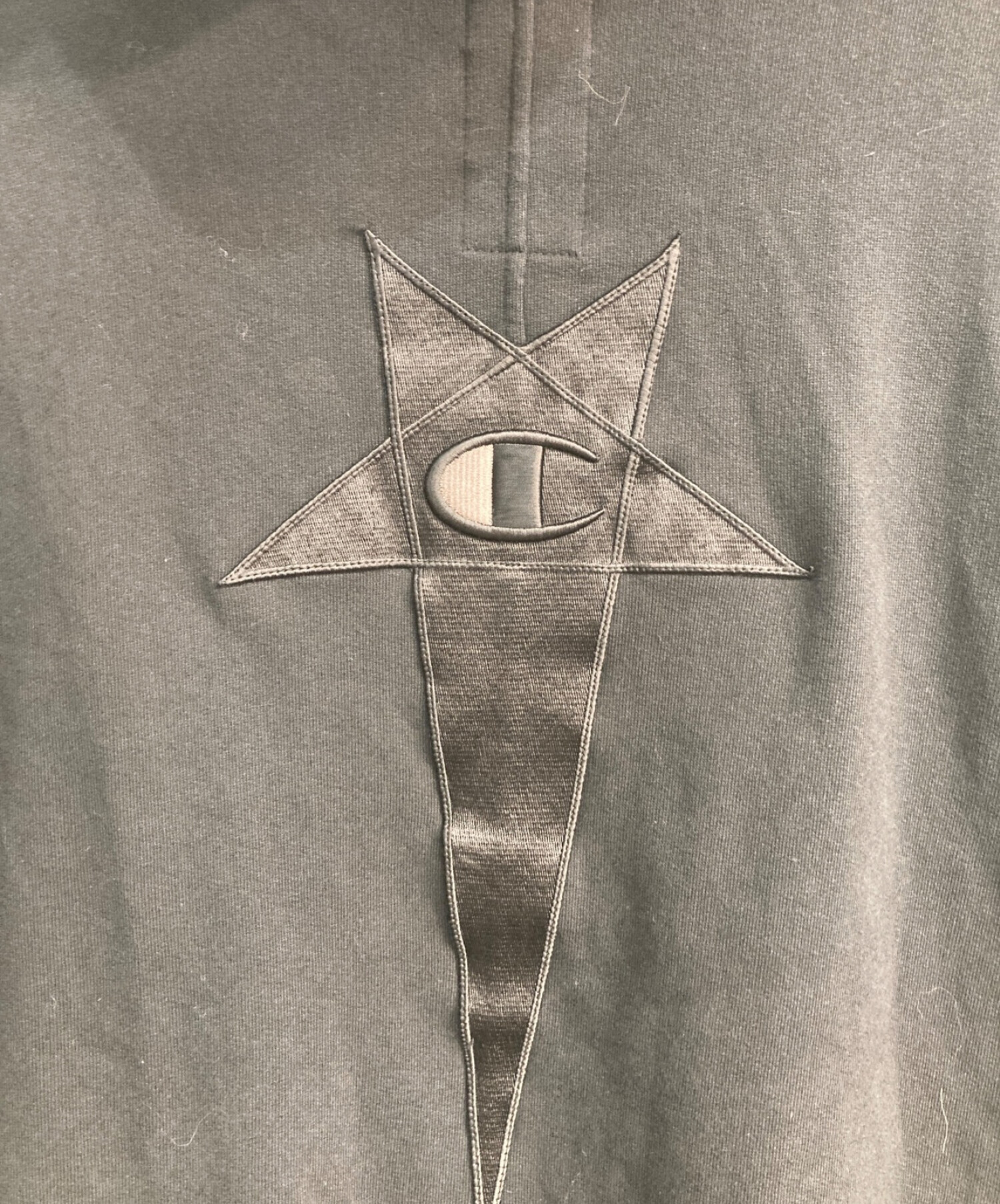 RICK OWENS (リックオウエンス) Champion (チャンピオン) BACK PENTAGRAM HOODY　 CM20S0015-215232　ブラック　20SS　バック刺繍 ブラック サイズ:S