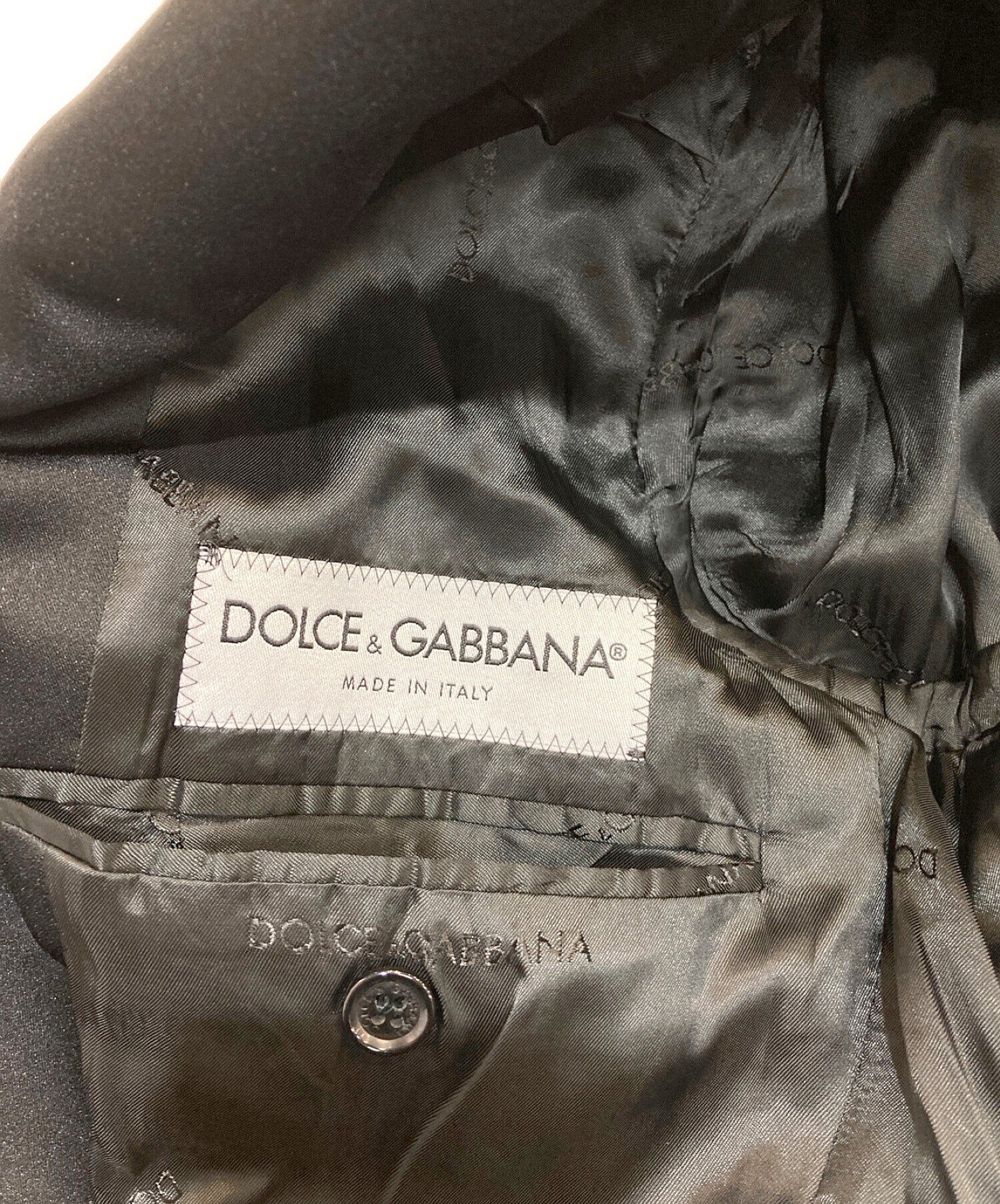 中古・古着通販】DOLCE & GABBANA (ドルチェ＆ガッバーナ) セットアップスーツ 3Bテーラードジャケット/サイドラインスラックス  裏地ロゴ柄 ブラック サイズ:46｜ブランド・古着通販 トレファク公式【TREFAC FASHION】スマホサイト