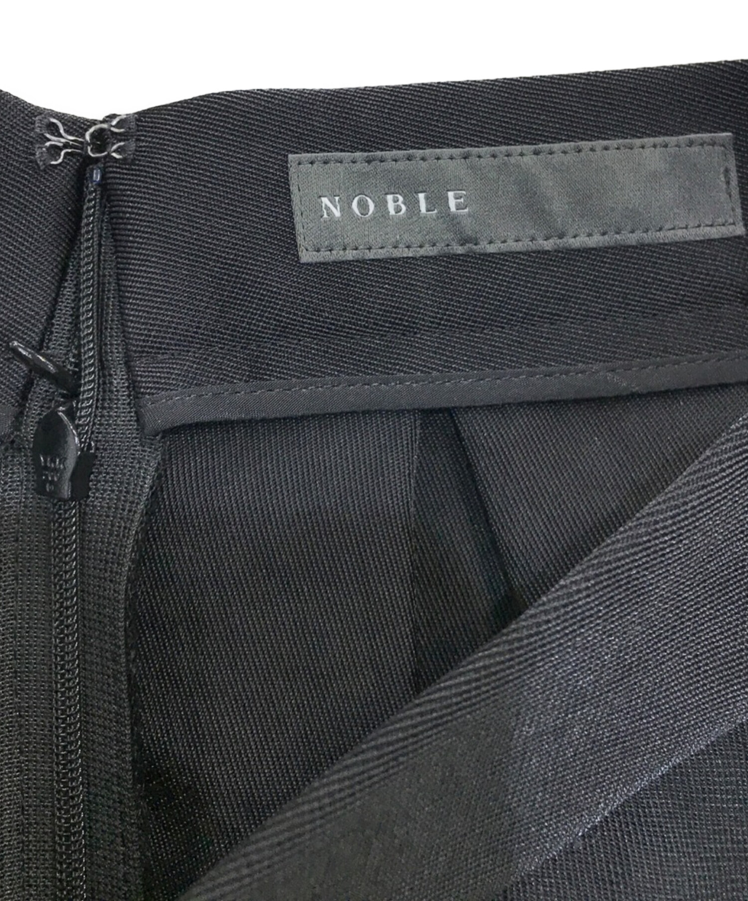 Noble (ノーブル) ヘビーウエイトナイロンボリュームスカート　22060240102030 ブラック サイズ:M