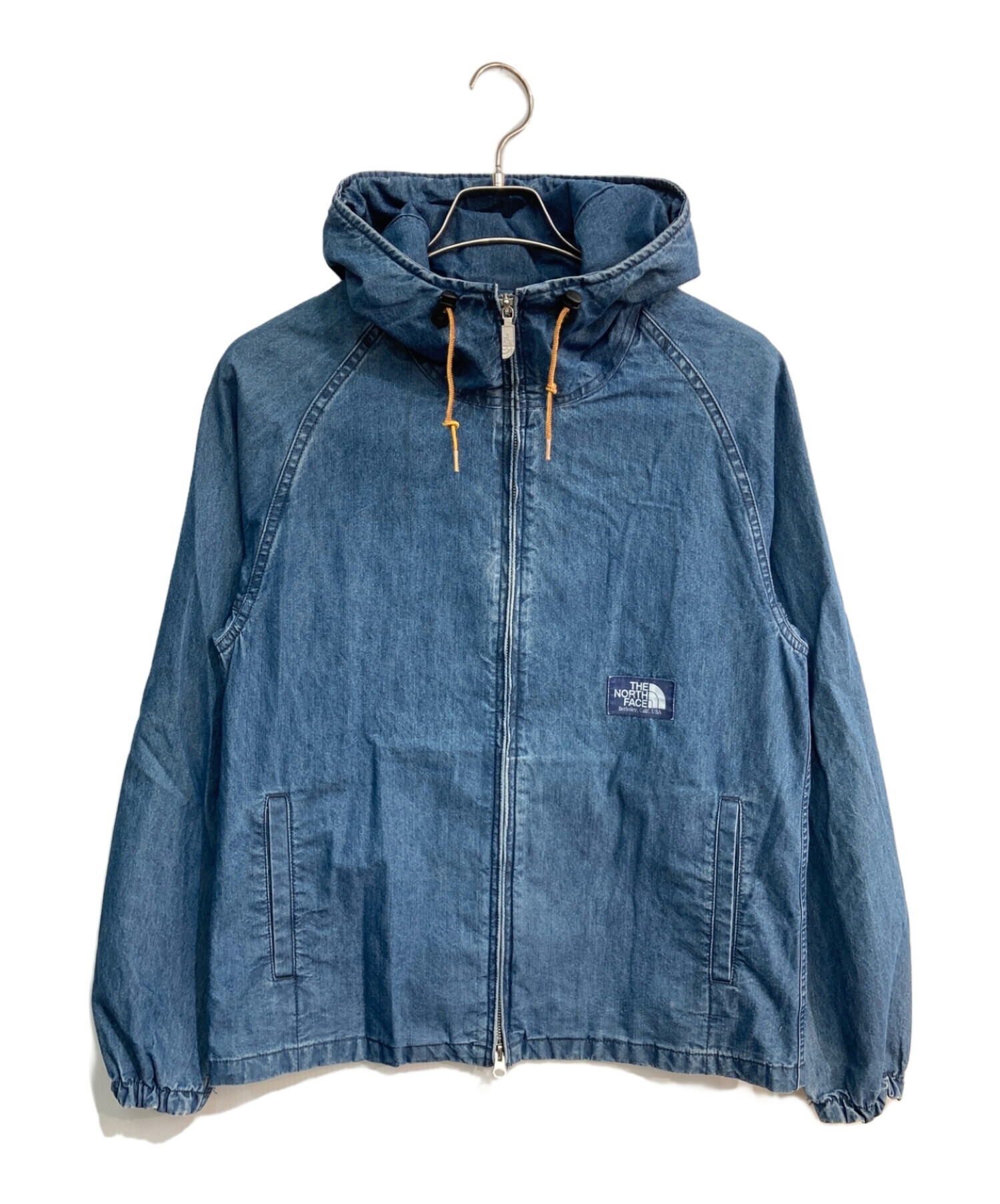 THE NORTHFACE PURPLELABEL (ザ・ノースフェイス パープルレーベル) シャンブレーマウンテンウインドパーカー　NP2601N  インディゴ サイズ:S