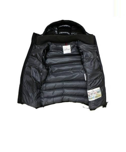 MONCLER (モンクレール) ダウンベスト ブラック サイズ:SIZE 3 BARTHOLOME