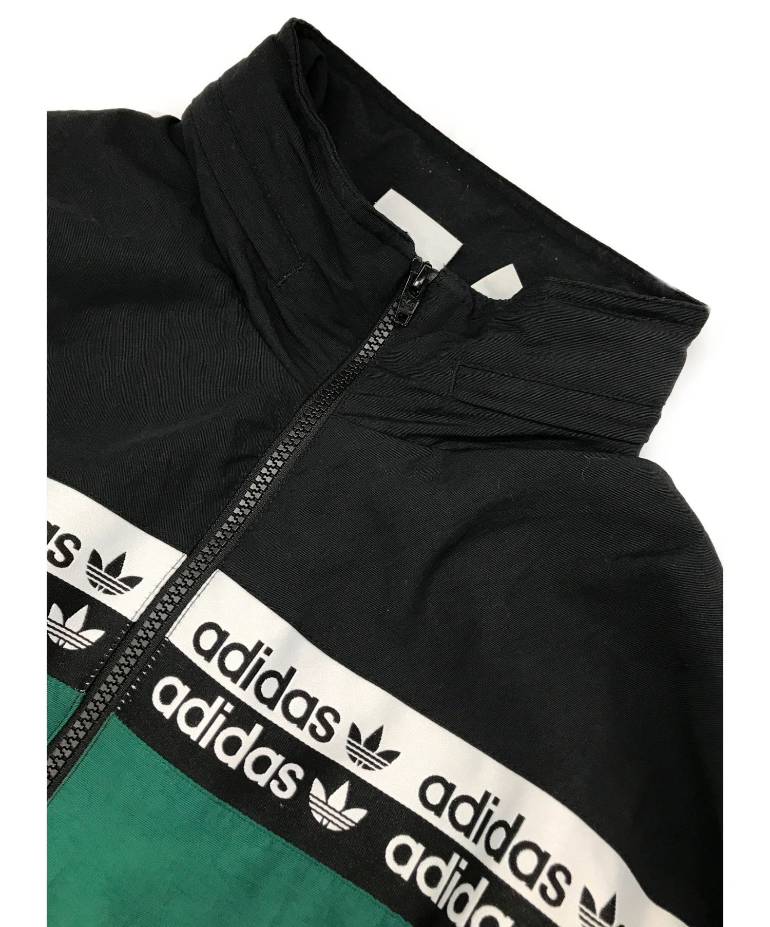 adidas Originals (アディダスオリジナル) ナイロンジャケット グリーン サイズ:SIZE S