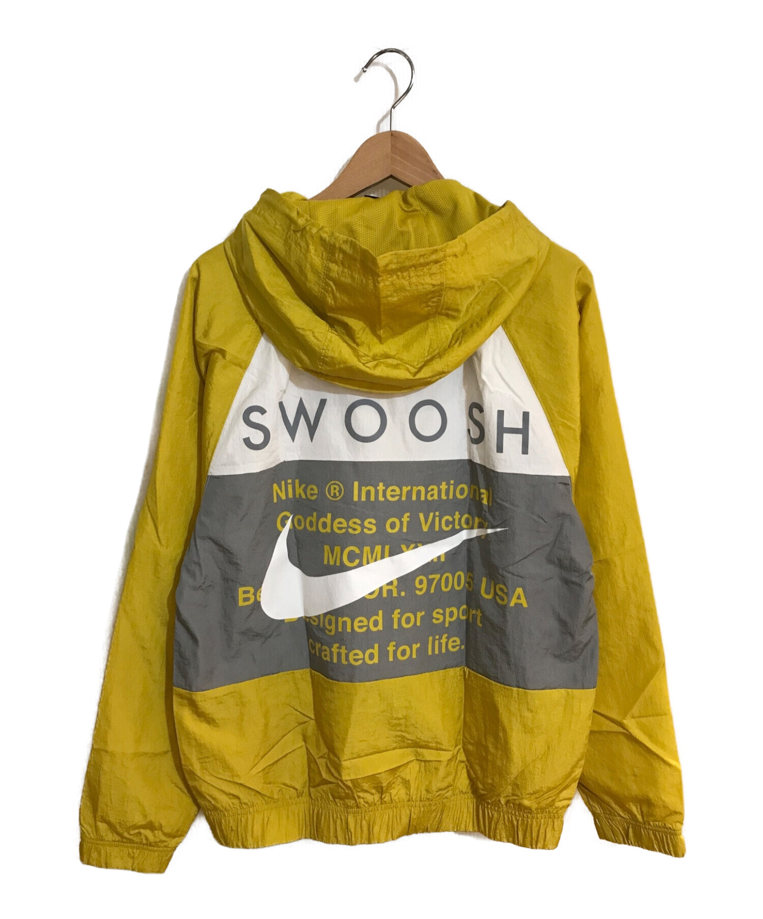 NIKE (ナイキ) SWOOSH HOODY WOVEN JKT/スウッシュフーディウーブンジャケット イエロー サイズ:S