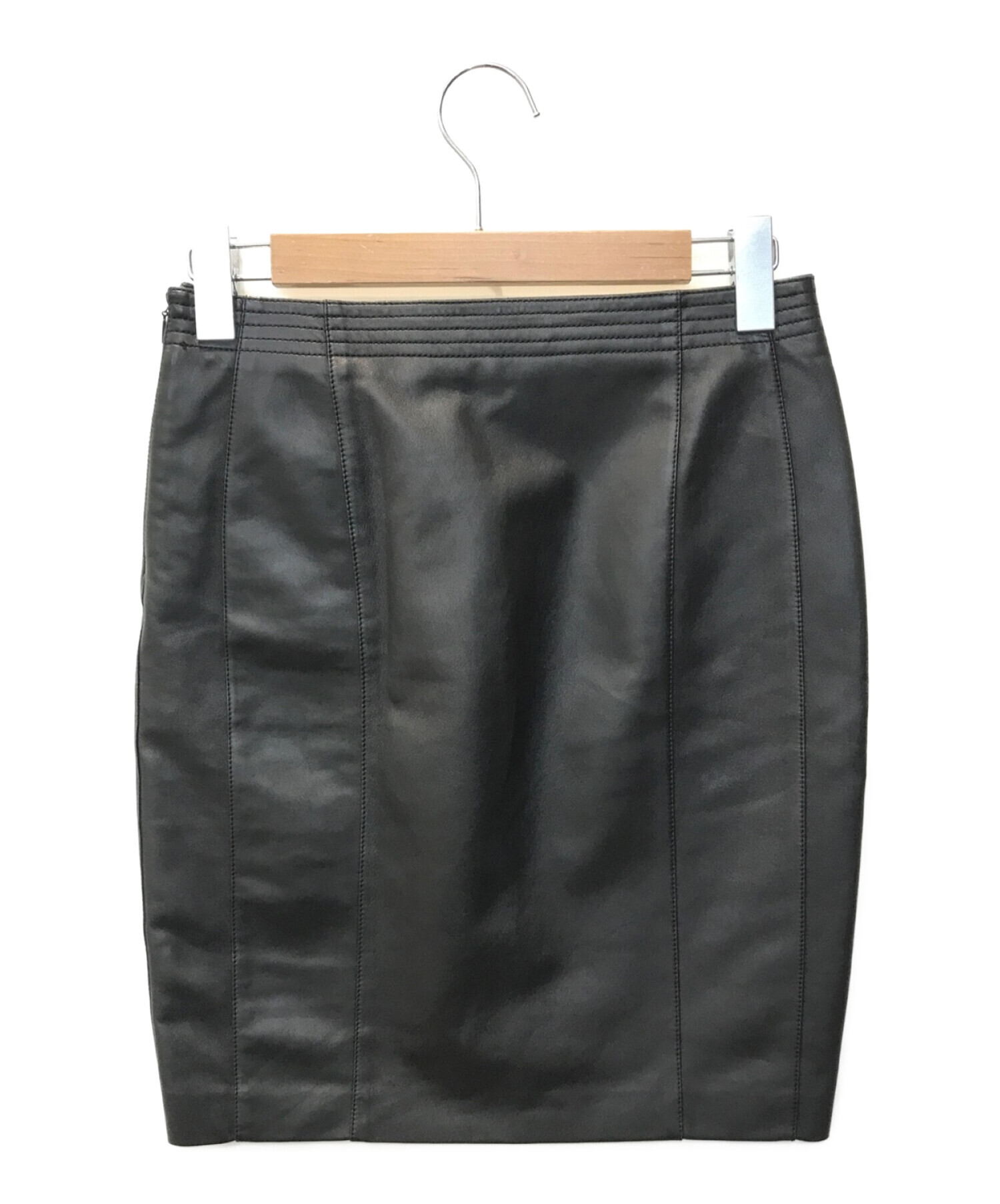 LOEWE (ロエベ) ラムレザースカート ブラック サイズ:40