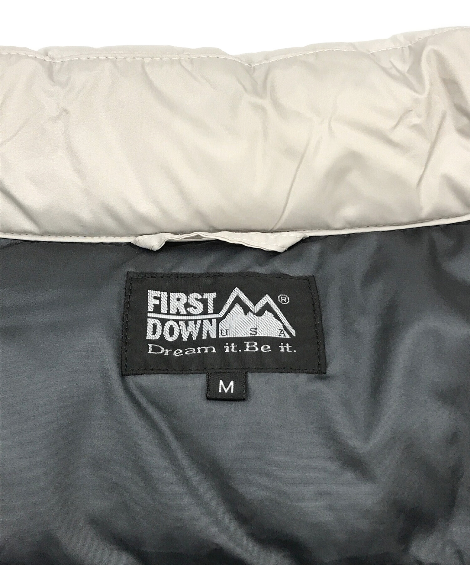 中古・古着通販】FIRST DOWN (ファーストダウン) ダウンジャケット グレー サイズ:M｜ブランド・古着通販 トレファク公式【TREFAC  FASHION】スマホサイト