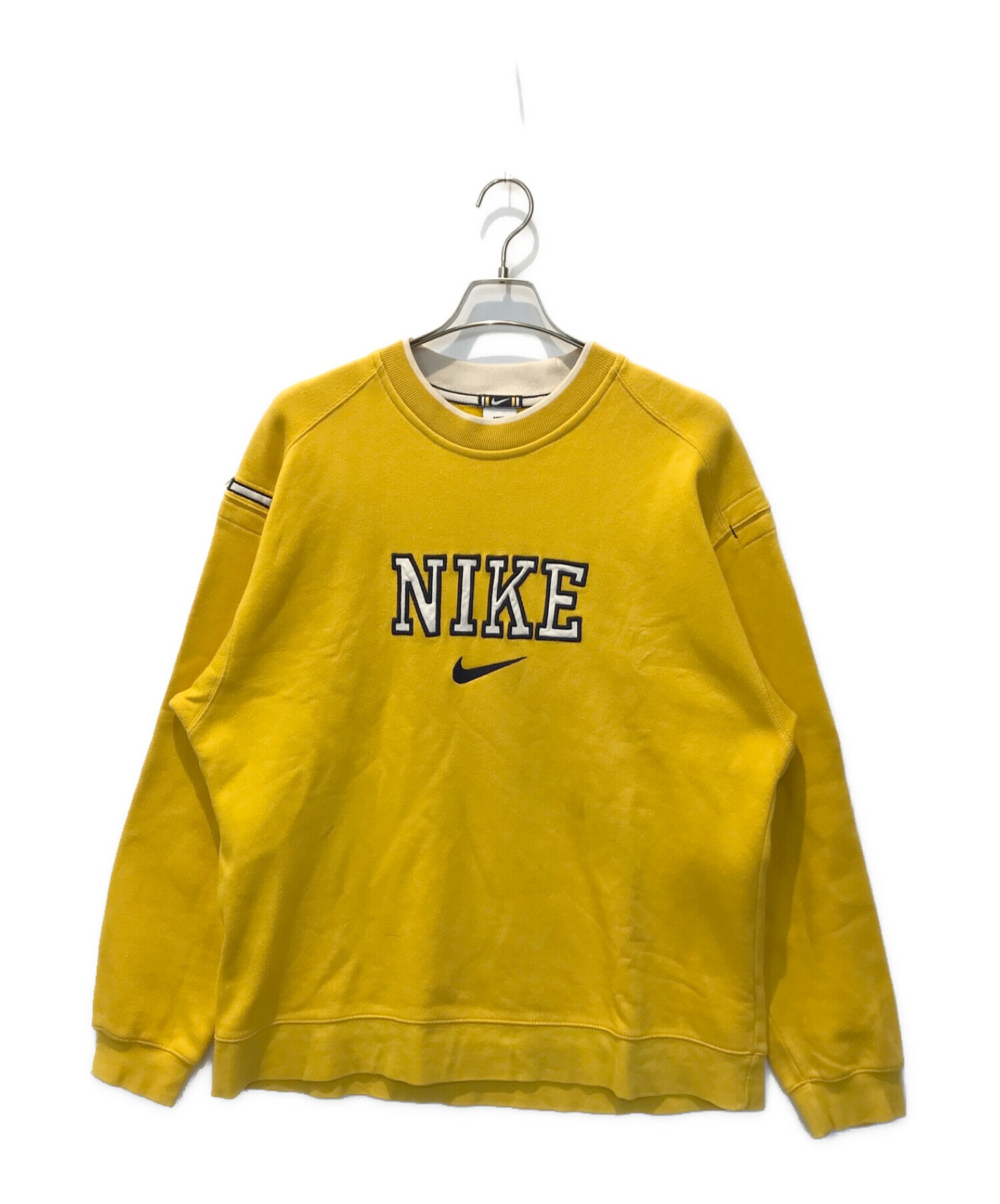 中古・古着通販】NIKE (ナイキ) センタースウォッシュロゴスウェット