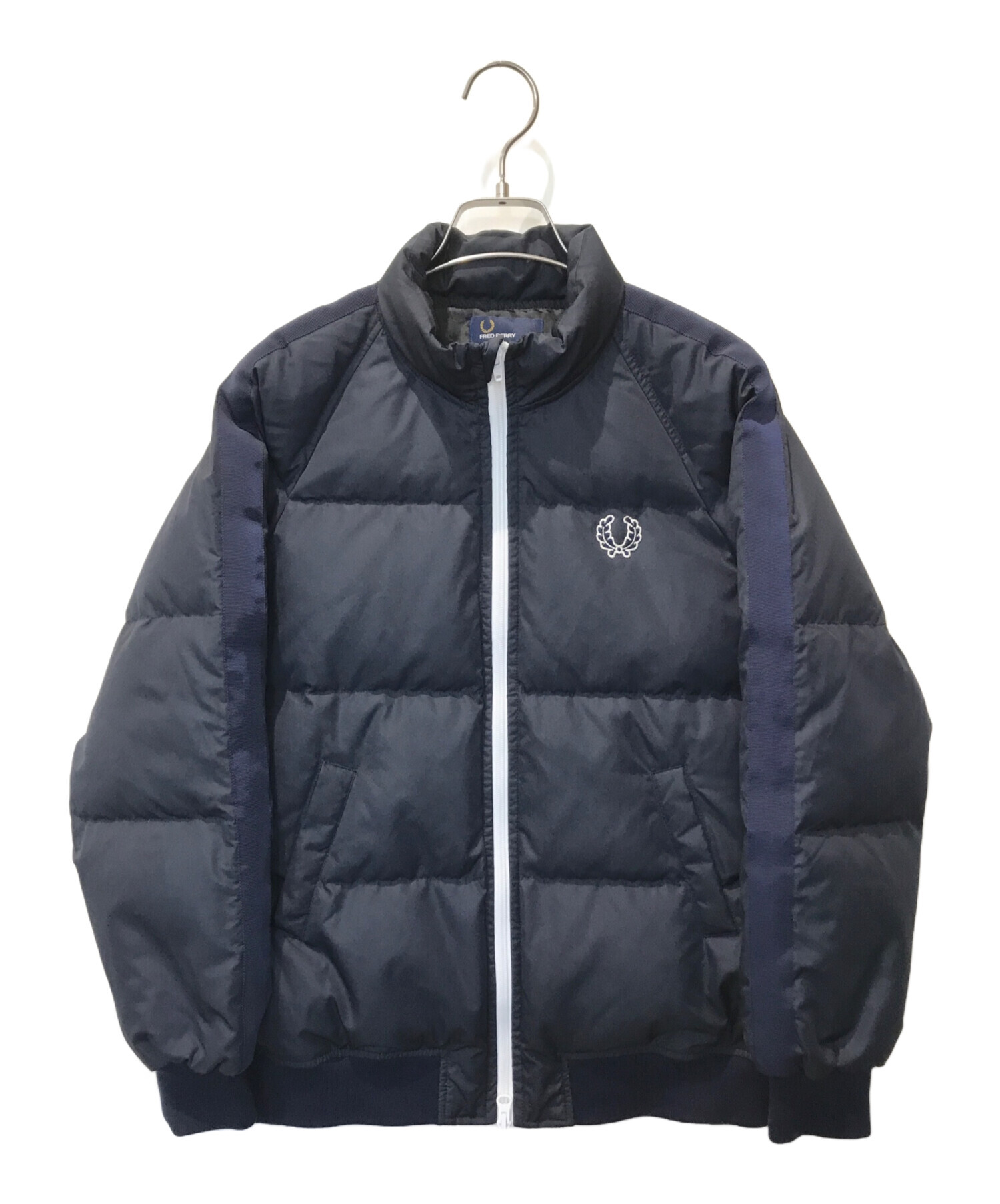 FRED PERRY (フレッドペリー) ダウンジャケット　F6277 ネイビー サイズ:10号