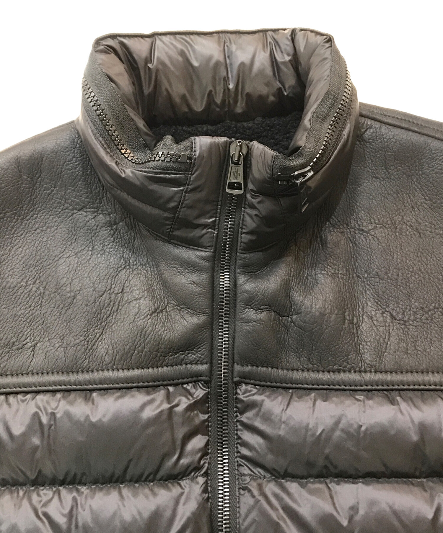 中古・古着通販】MONCLER (モンクレール) ムートン切替ダウンジャケット ブラック サイズ:2｜ブランド・古着通販 トレファク公式【TREFAC  FASHION】スマホサイト