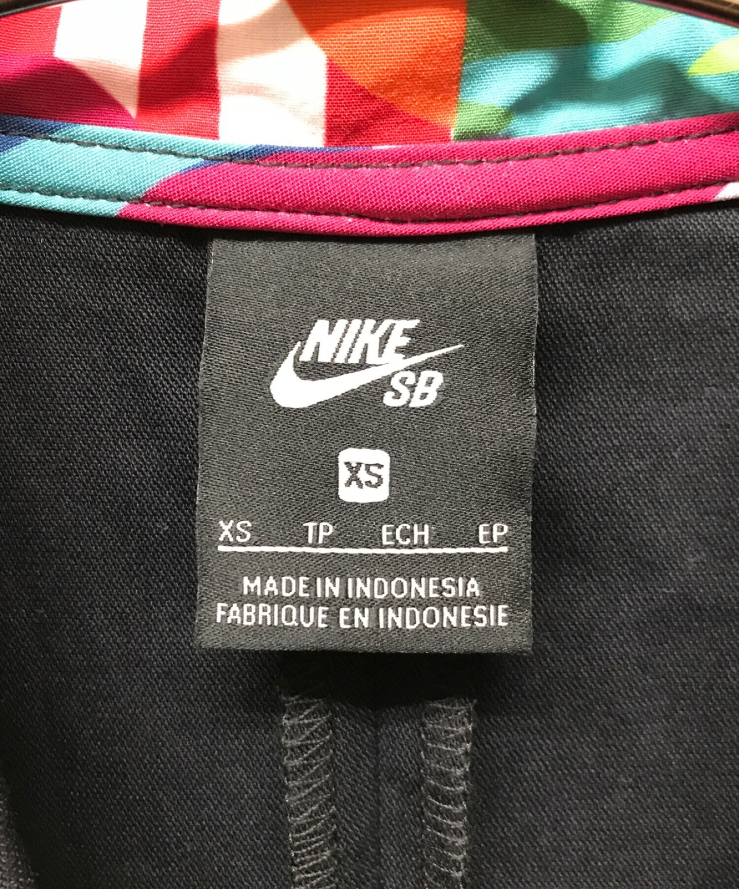 中古・古着通販】NIKE SB (ナイキエスビー) ソリッドジャパン