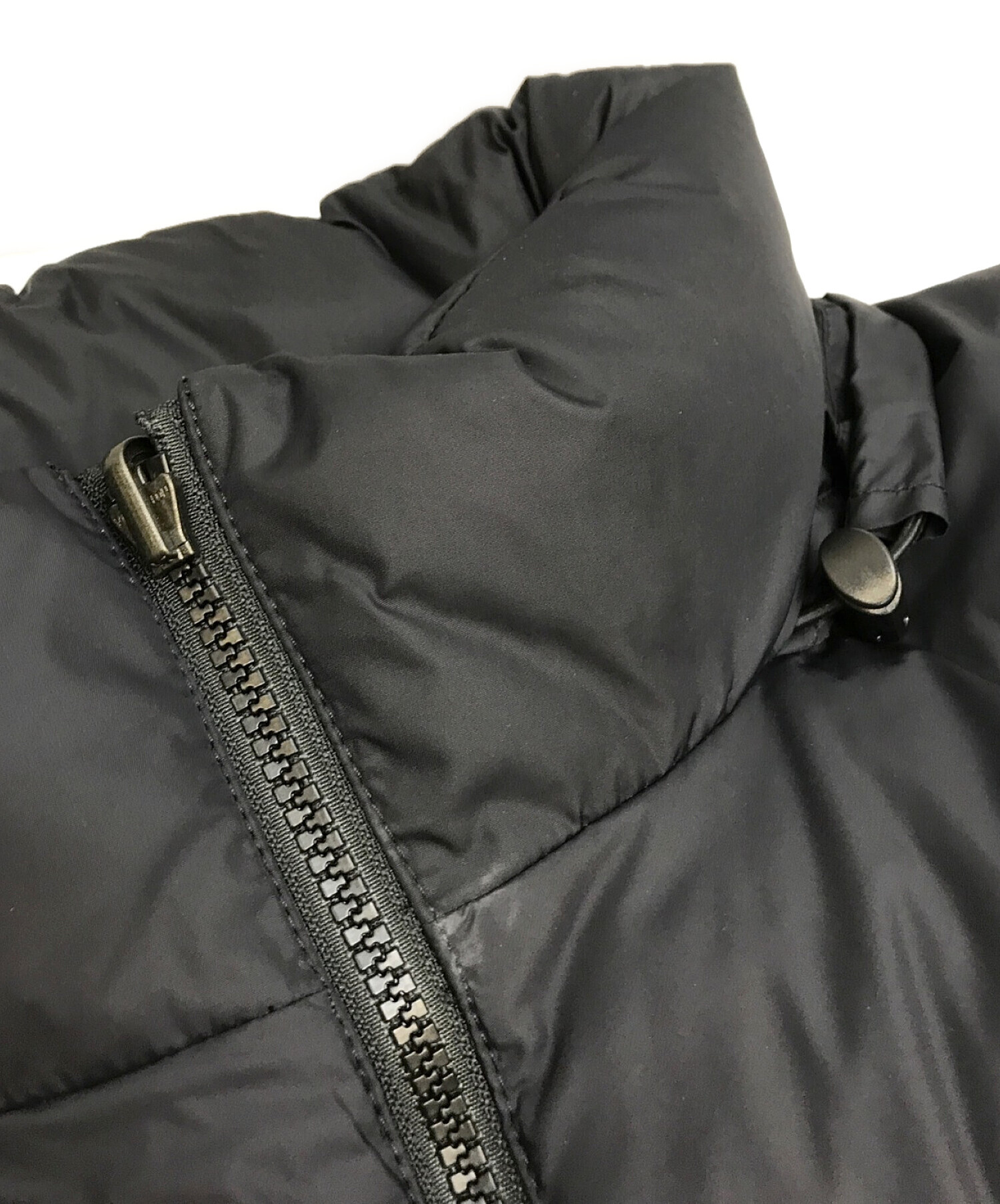 SUPREME×THE NORTH FACE (シュプリーム × ザノースフェイス) 21SS Studded Nuptse Jacket  スタッズヌプシジャケット コラボダウンジャケット ブラック×レッド サイズ:M