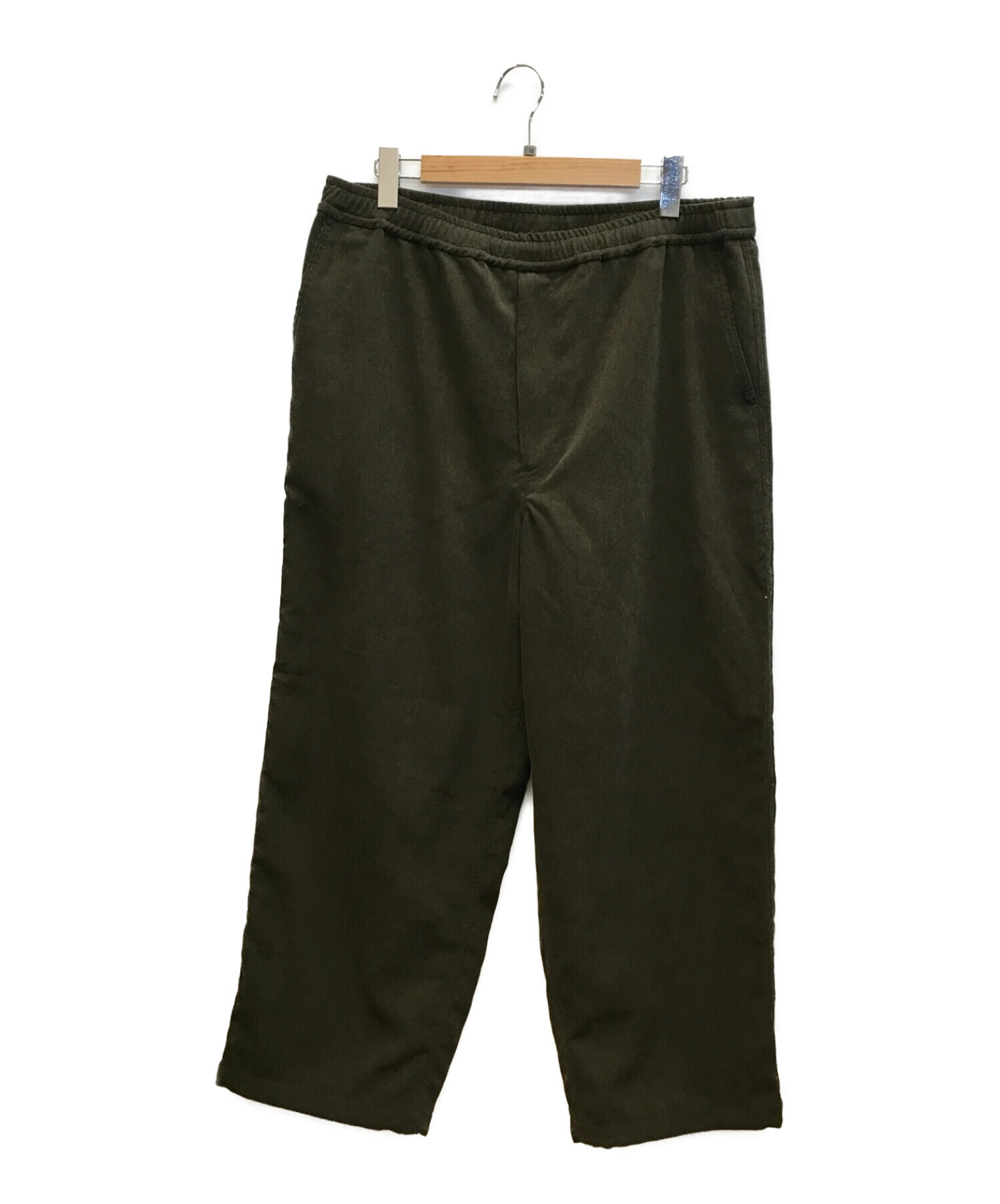 DAIWA PIER39 (ダイワ ピア39) TECH CORDUROY EASY TROUSERS プレーンフロント型トラウザーズ  コーデュロイワイドパンツ オリーブ サイズ:L