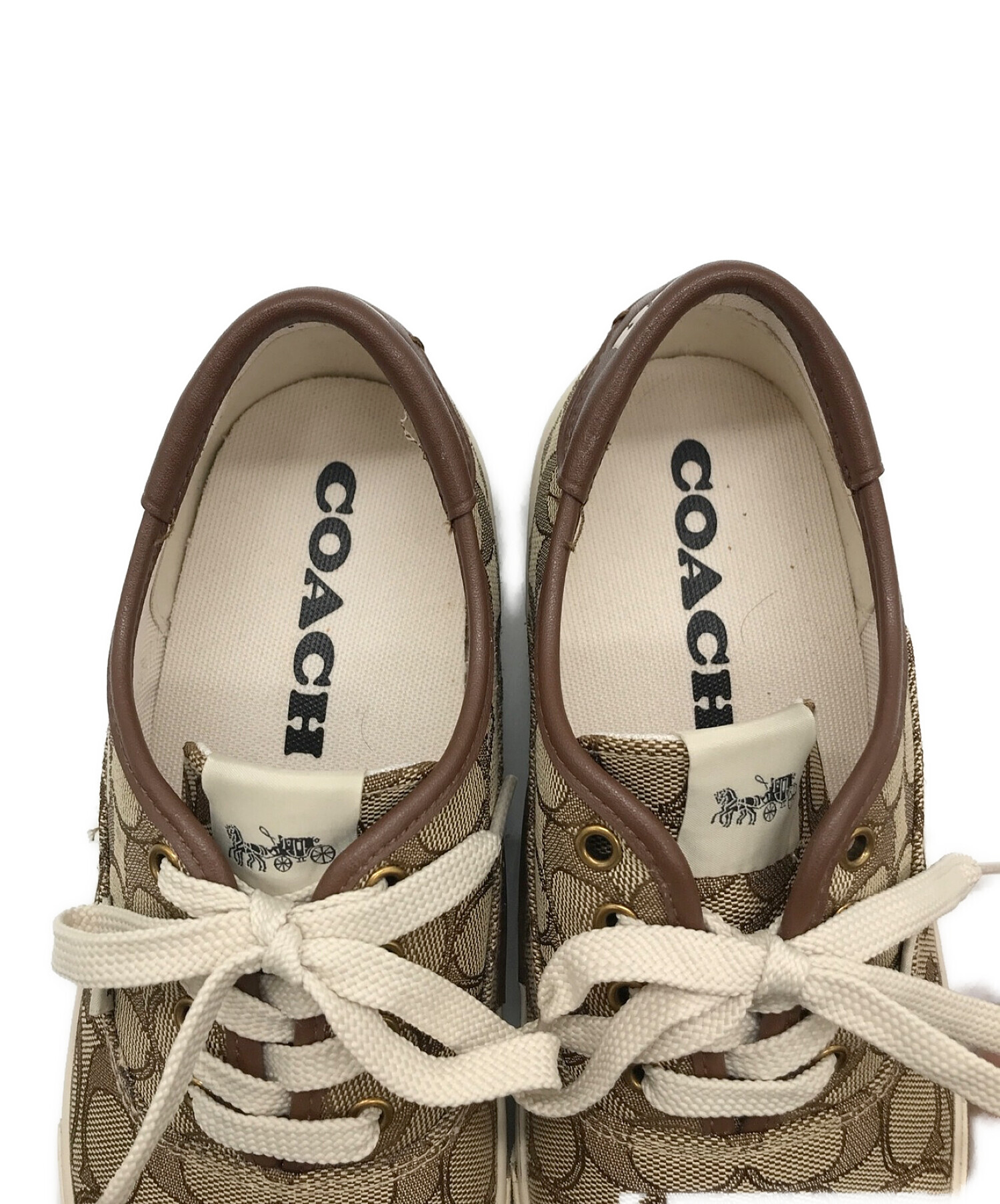 COACH (コーチ) CITYSOLE SKATE　シグネチャー　ローカットスニーカー ベージュ サイズ:US8B　(EUR38.5)