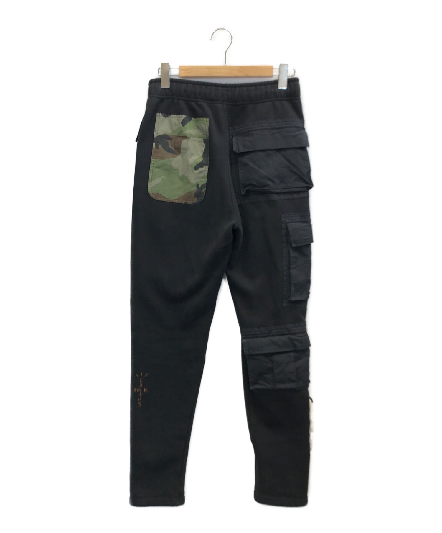 NIKE × TRAVIS SCOTT (ナイキ × トラヴィス・スコット) UTILITY SWEATPANTS　ユーティリティースウェットパンツ　 マルチポケットカーゴパンツ ブラック サイズ:S