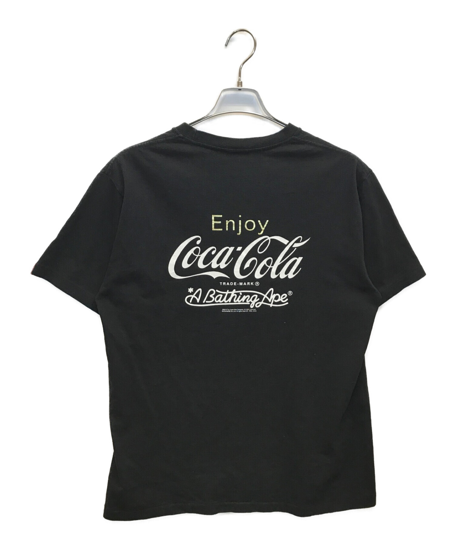 A BATHING APE (ア ベイシング エイプ) COCA-COLA (コカ・コーラ) コラボ猿コカコーラプリントTシャツ ブラック サイズ:L