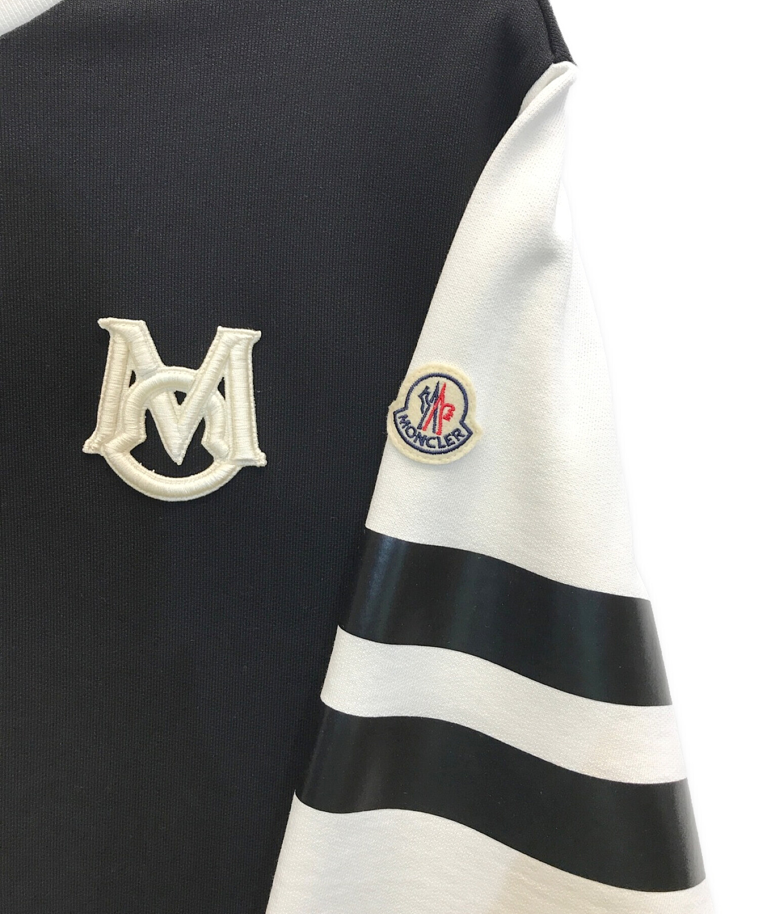 MONCLER (モンクレール) ロゴワッペンスクルーネックウェット ブラック×ホワイト サイズ:M