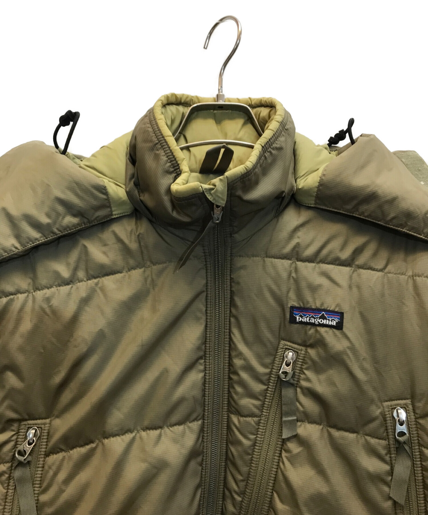 くすんだカーキでMApatagonia puff jacket khaki mars - ダウン