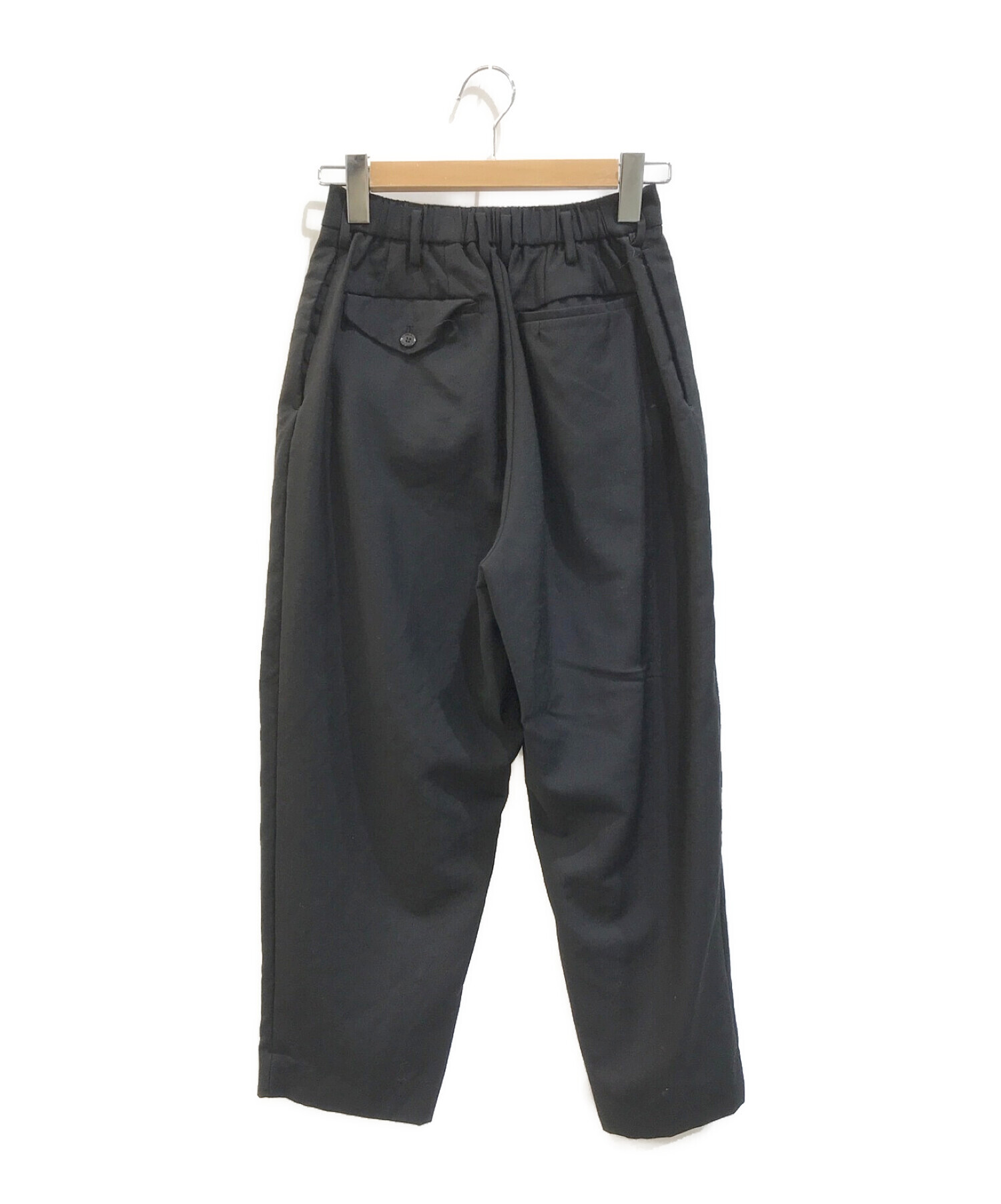 MARKA (マーカ) SUMMER WOOL TUCK WIDE PANTS / タックワイドスラックスパンツ ブラック サイズ:1表記