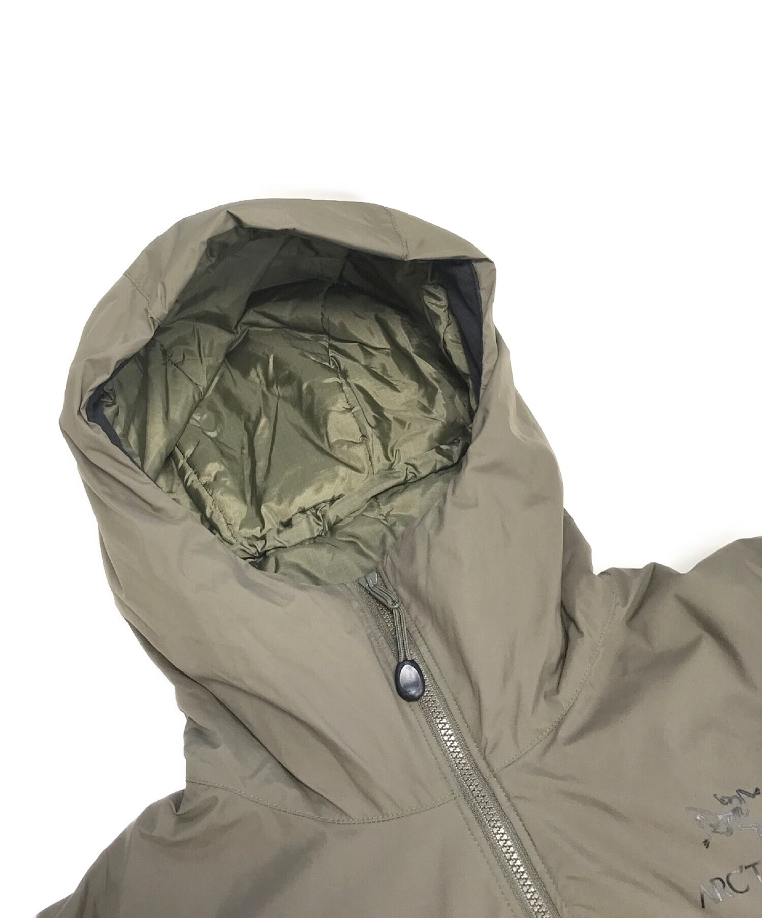 中古・古着通販】ARC'TERYX (アークテリクス) ジャケット カーキ