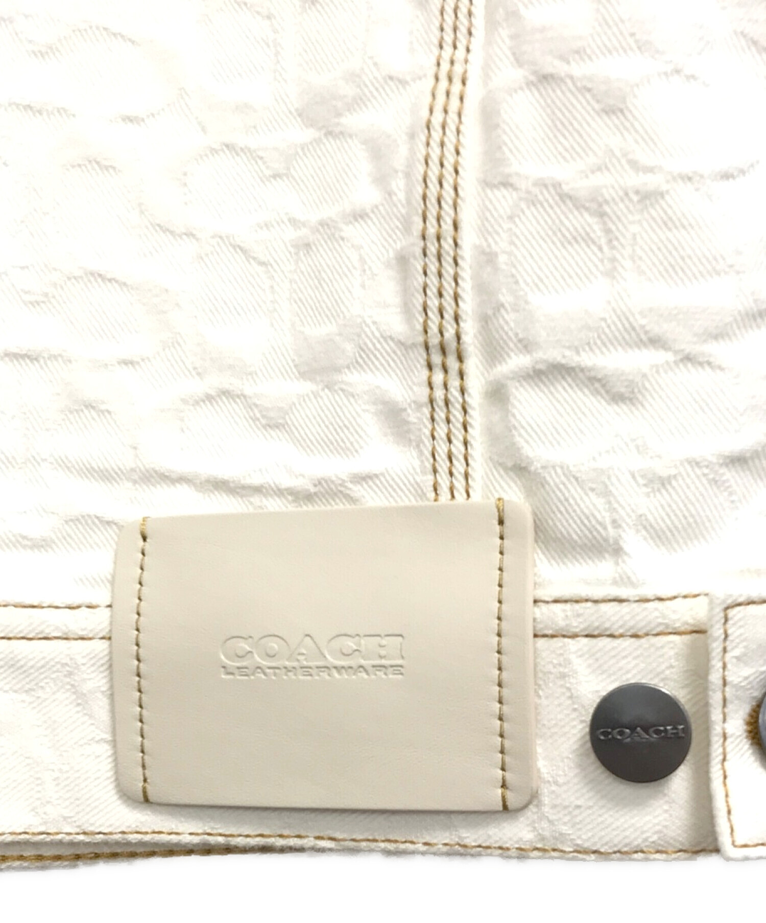 中古・古着通販】COACH (コーチ) シグネチャーカバーオール ホワイト