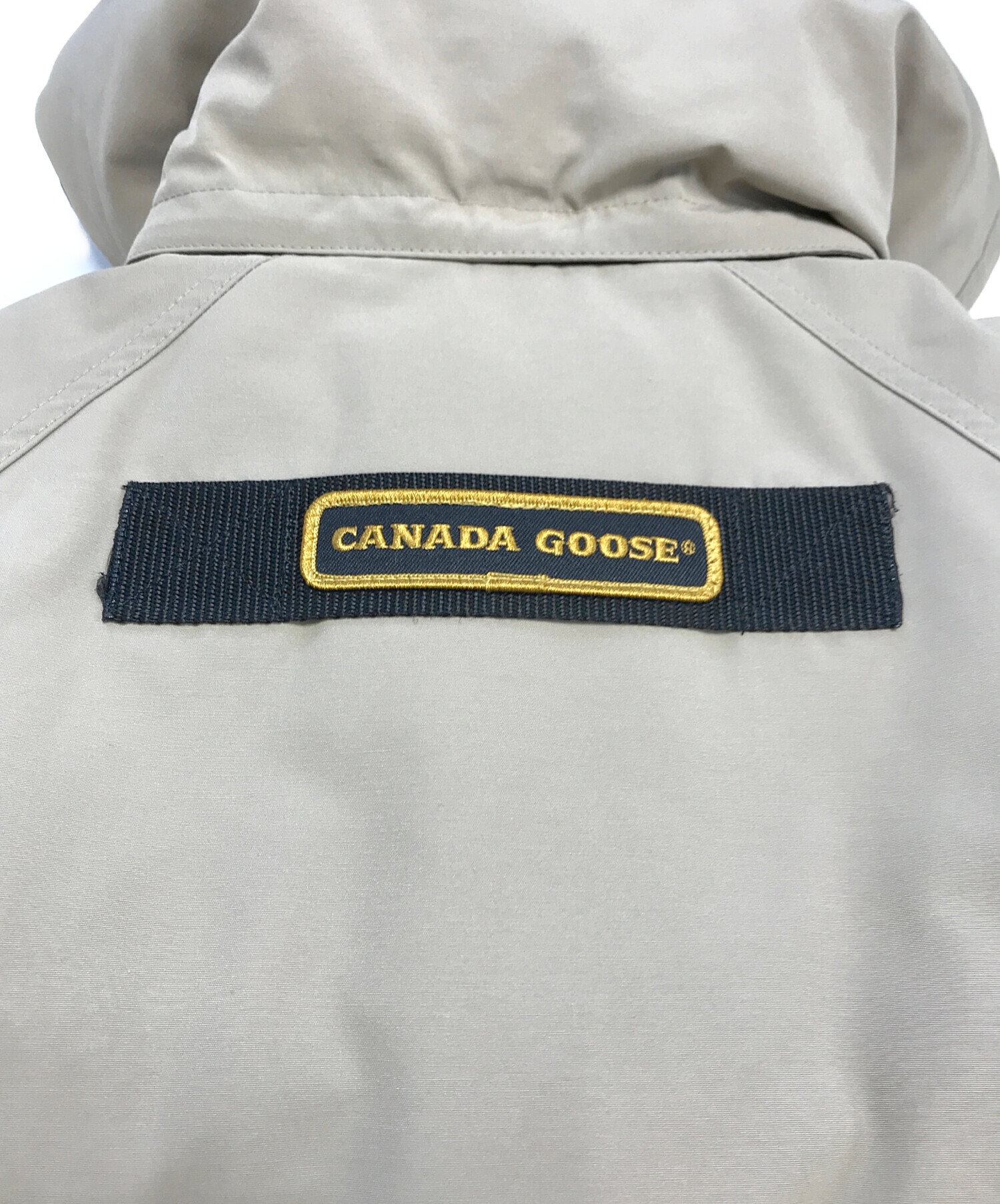 CANADA GOOSE (カナダグース) カムループスダウンジャケット ベージュ サイズ:Ｓ