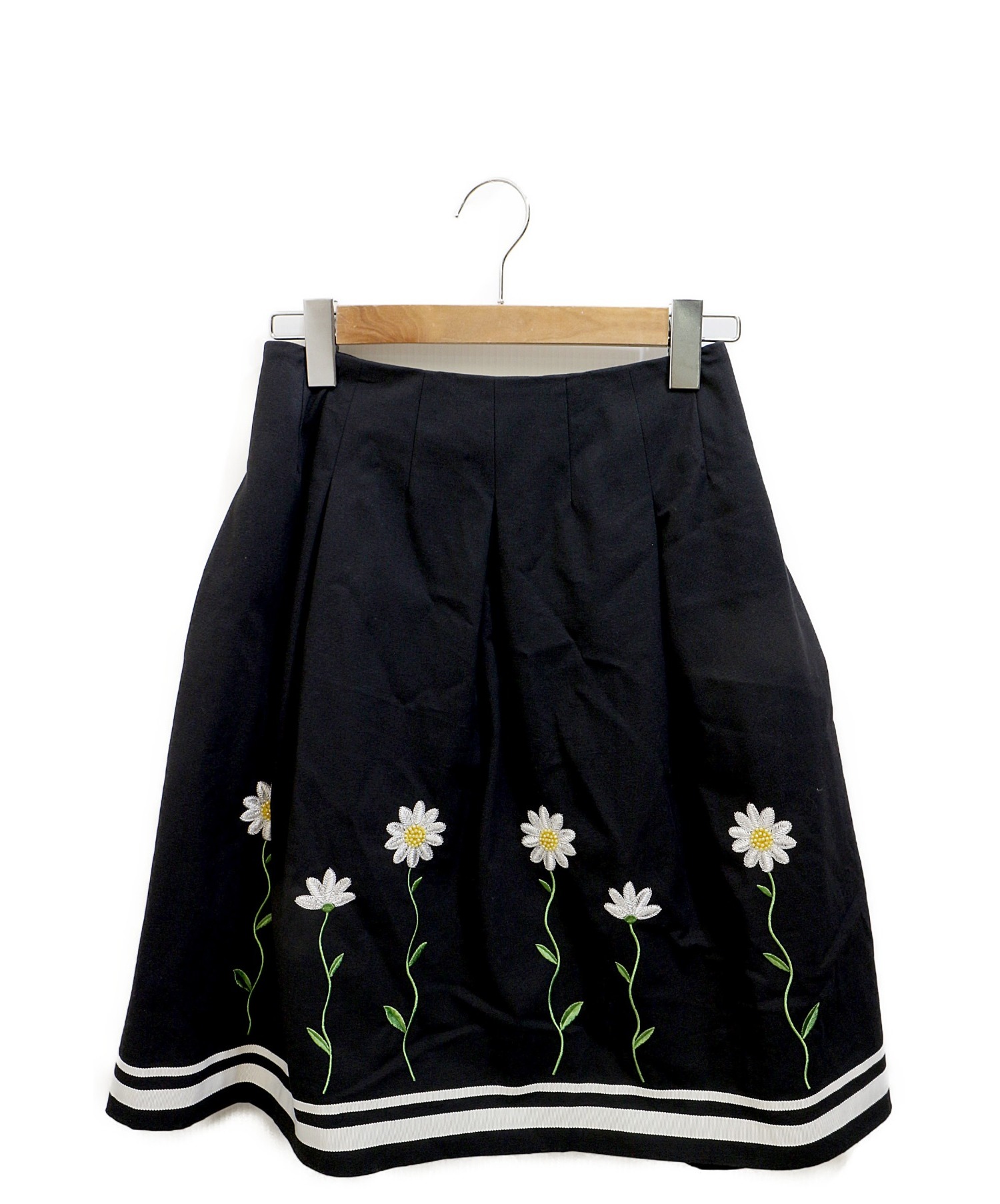 MS GRACY (エムズグレイシー) 刺繍スカート ブラック サイズ:38