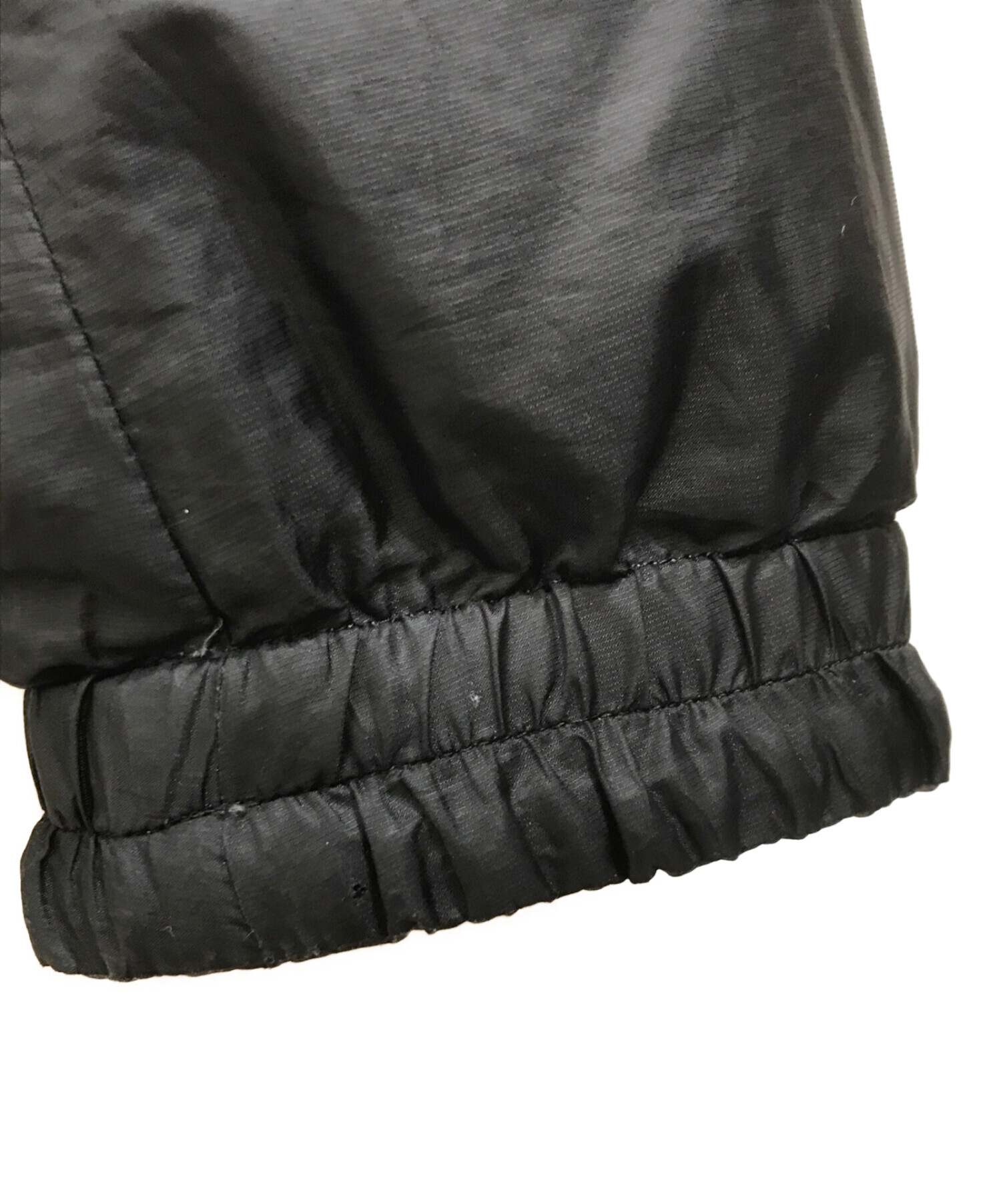 BLACK LABEL CRESTBRIDGE (ブラックレーベルクレストブリッジ) リバーシブルダウンジャケット ブラック×グレー サイズ:Ⅼ