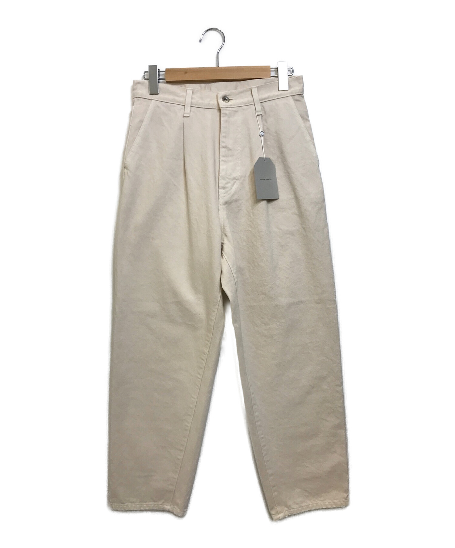 UNIVERSAL PRODUCTS. (ユニバーサルプロダクツ) 1tuck Denim Pants アイボリー サイズ:1 未使用品